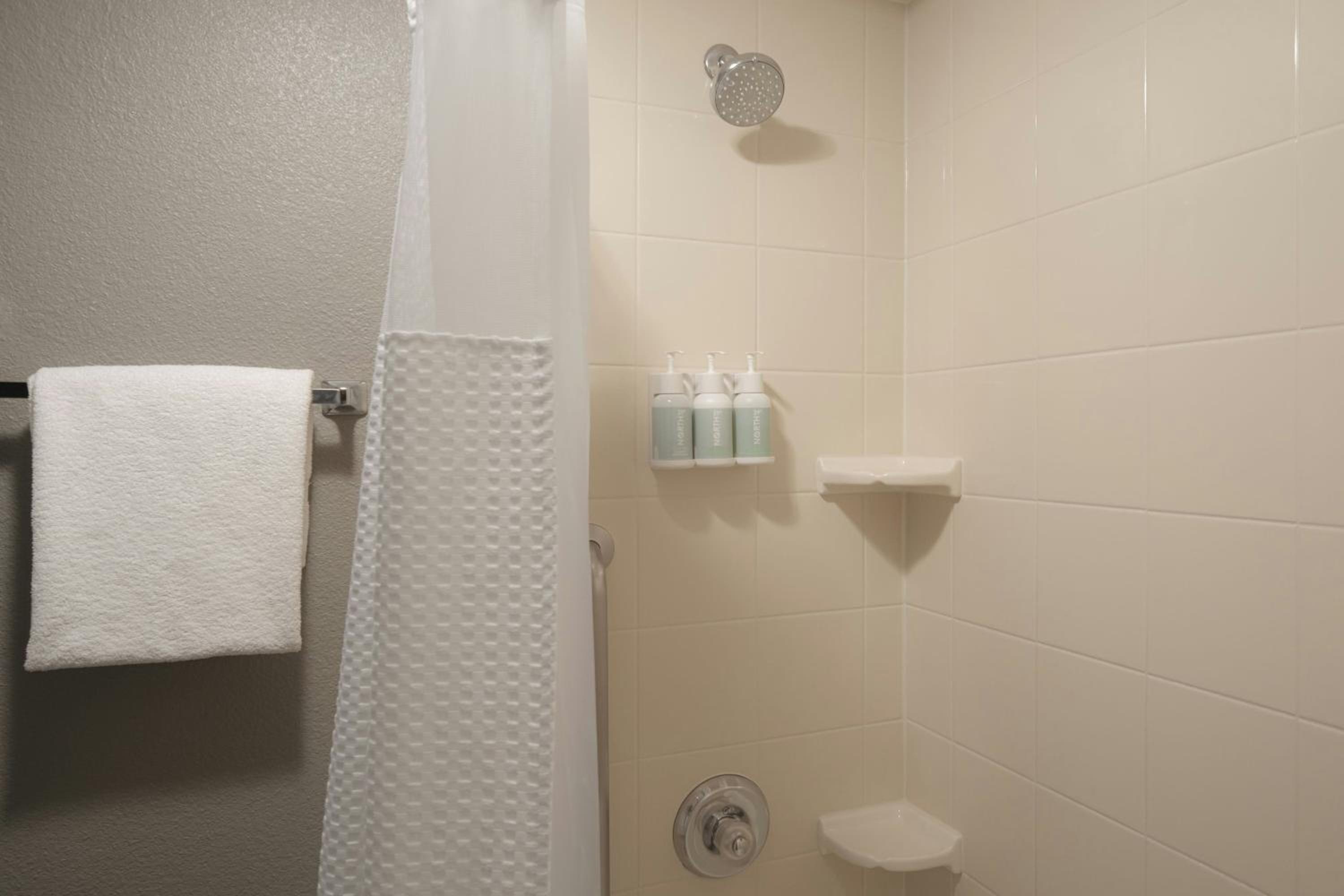 Double Room with Two Double Beds and Roll-n Shower - Mobility and Hearing Accessible
