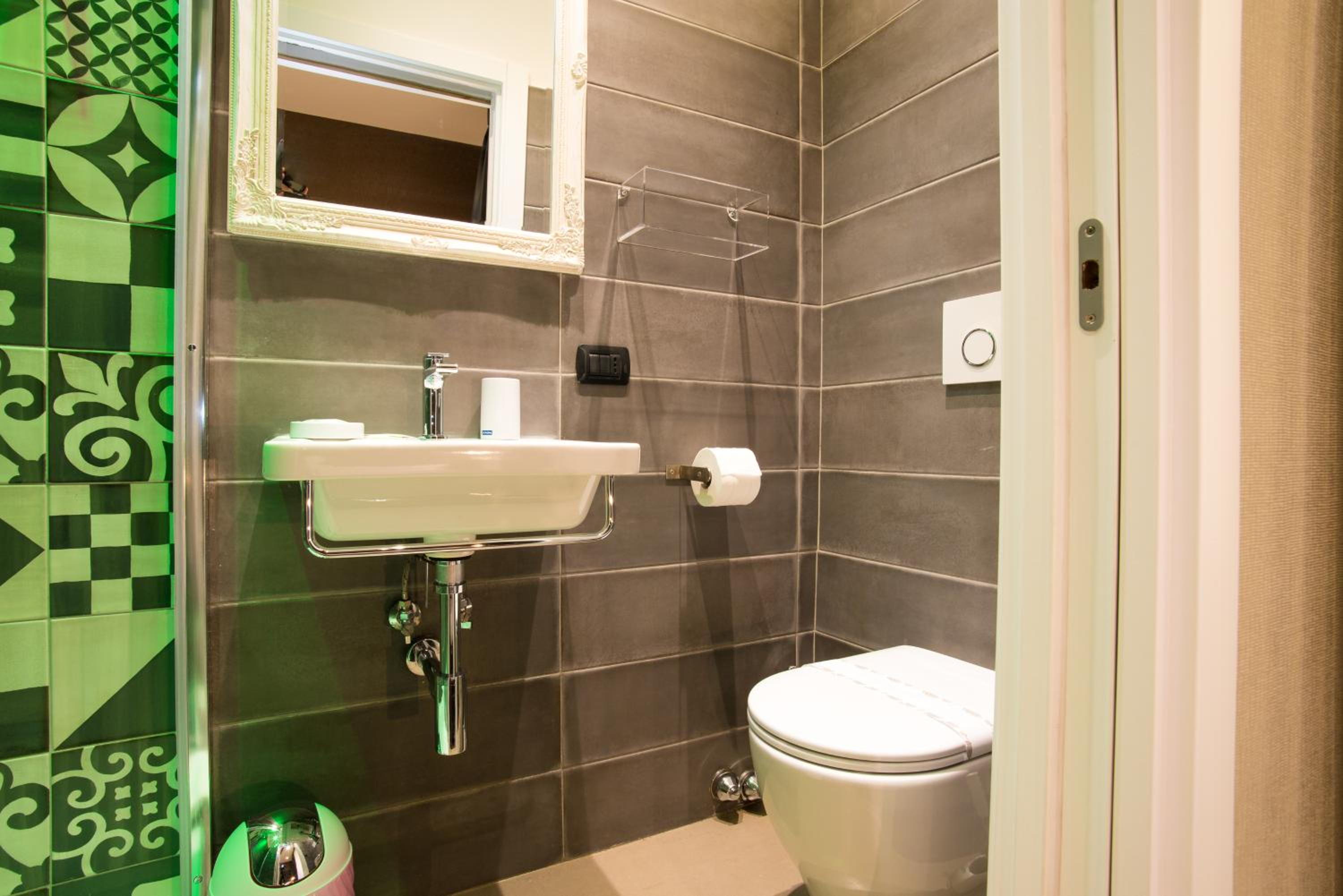 Small Double Room photo 3