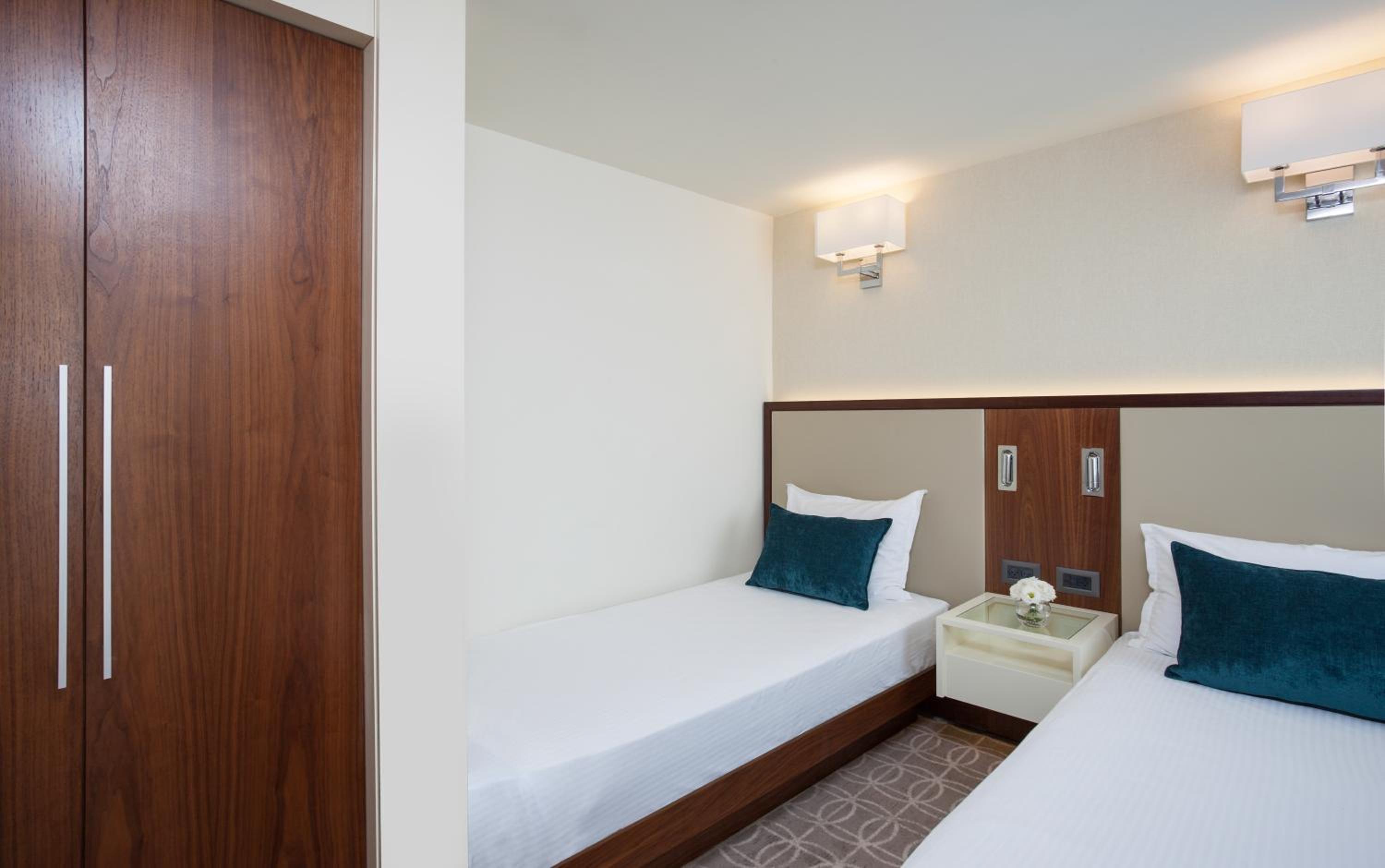 Royal Suite - Photo 3