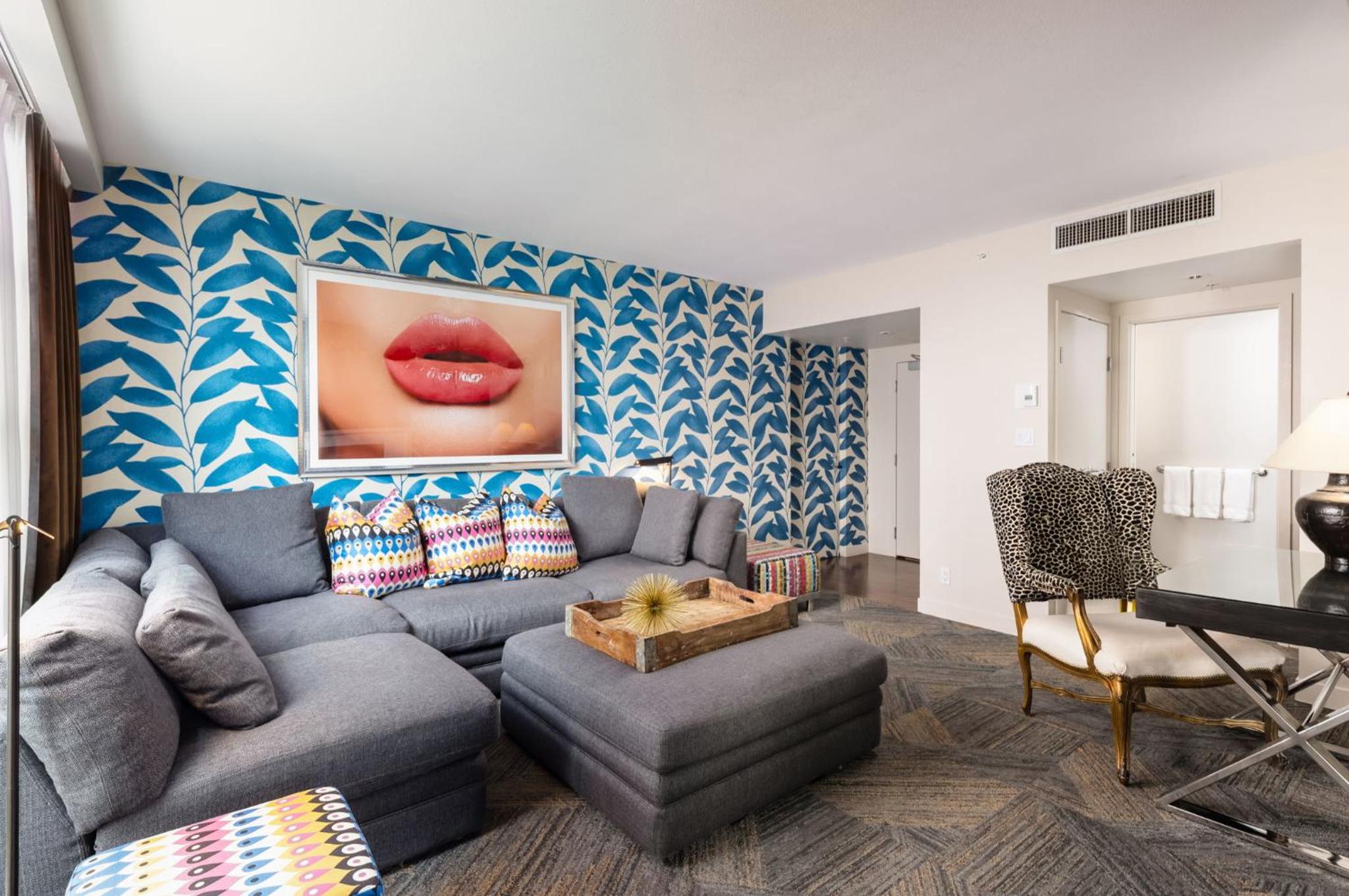 Opus Signature Two Bedroom Suite - Photo 1