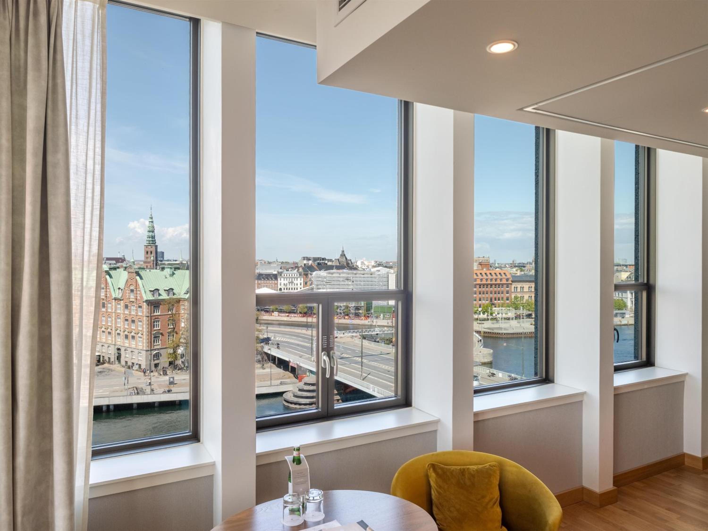 Junior Waterfront Suite with View and Extra Bed