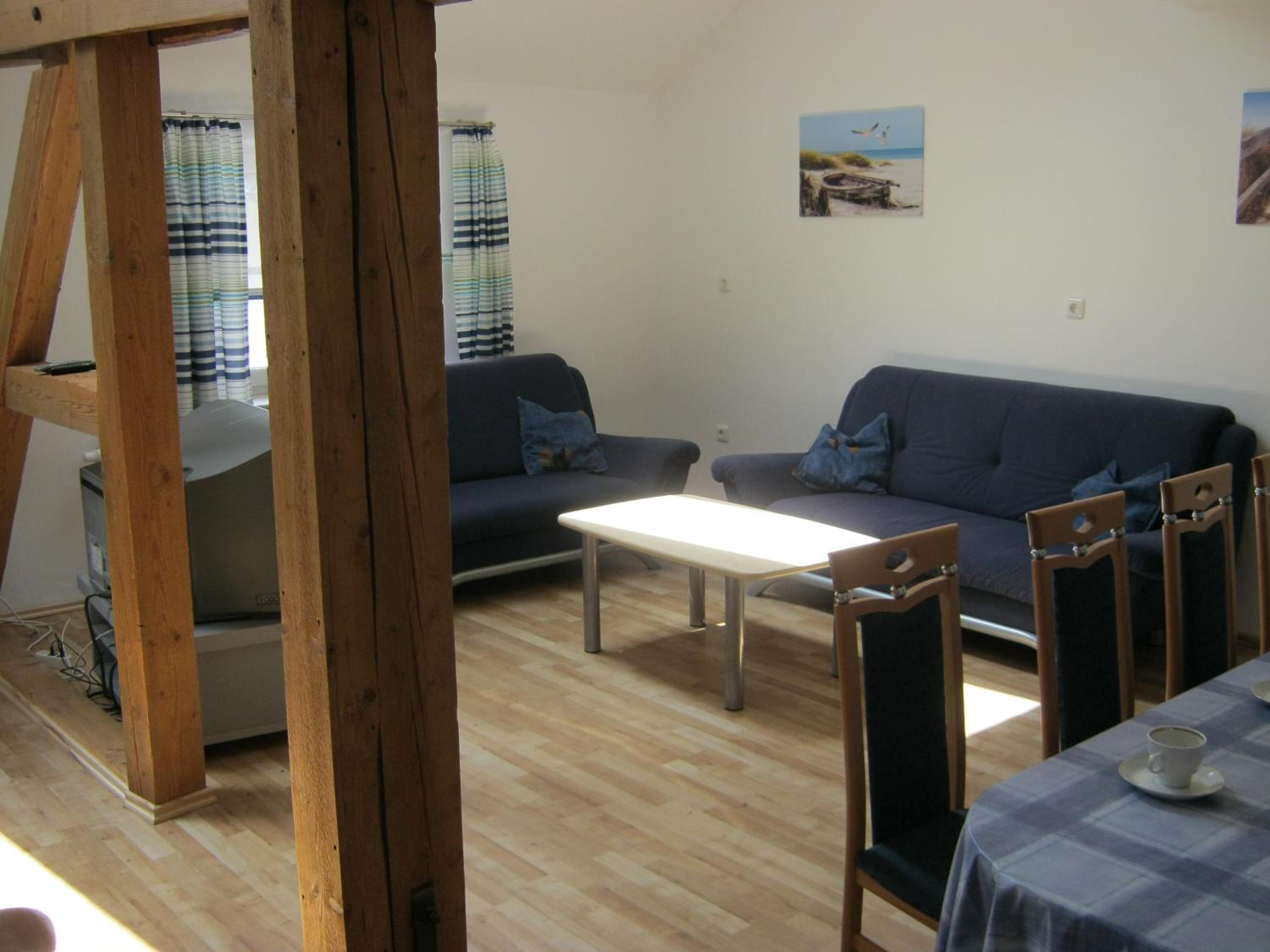 Three-Bedroom Apartment photo 2