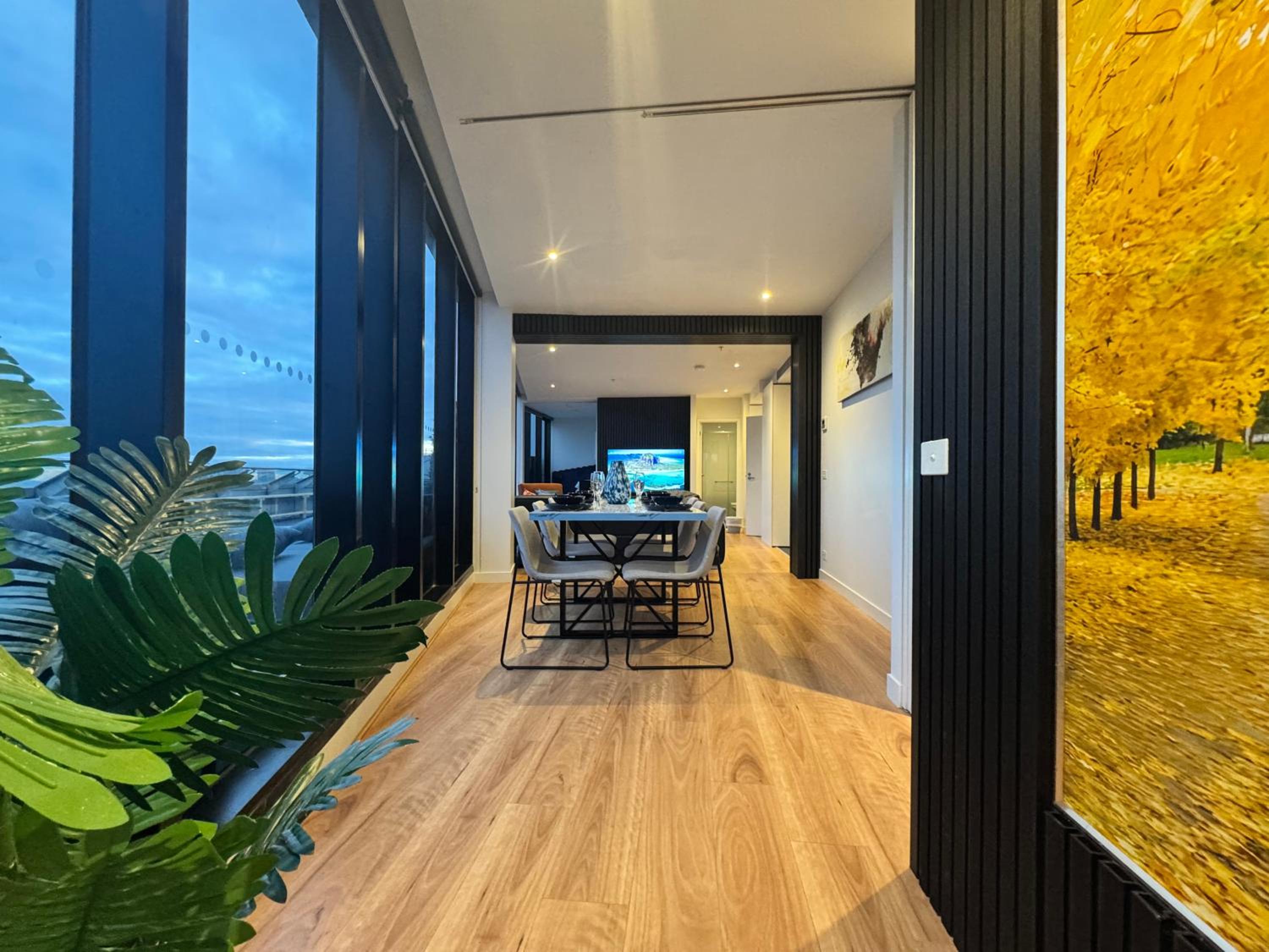 Signature Two Bedroom Penthouse photo 3