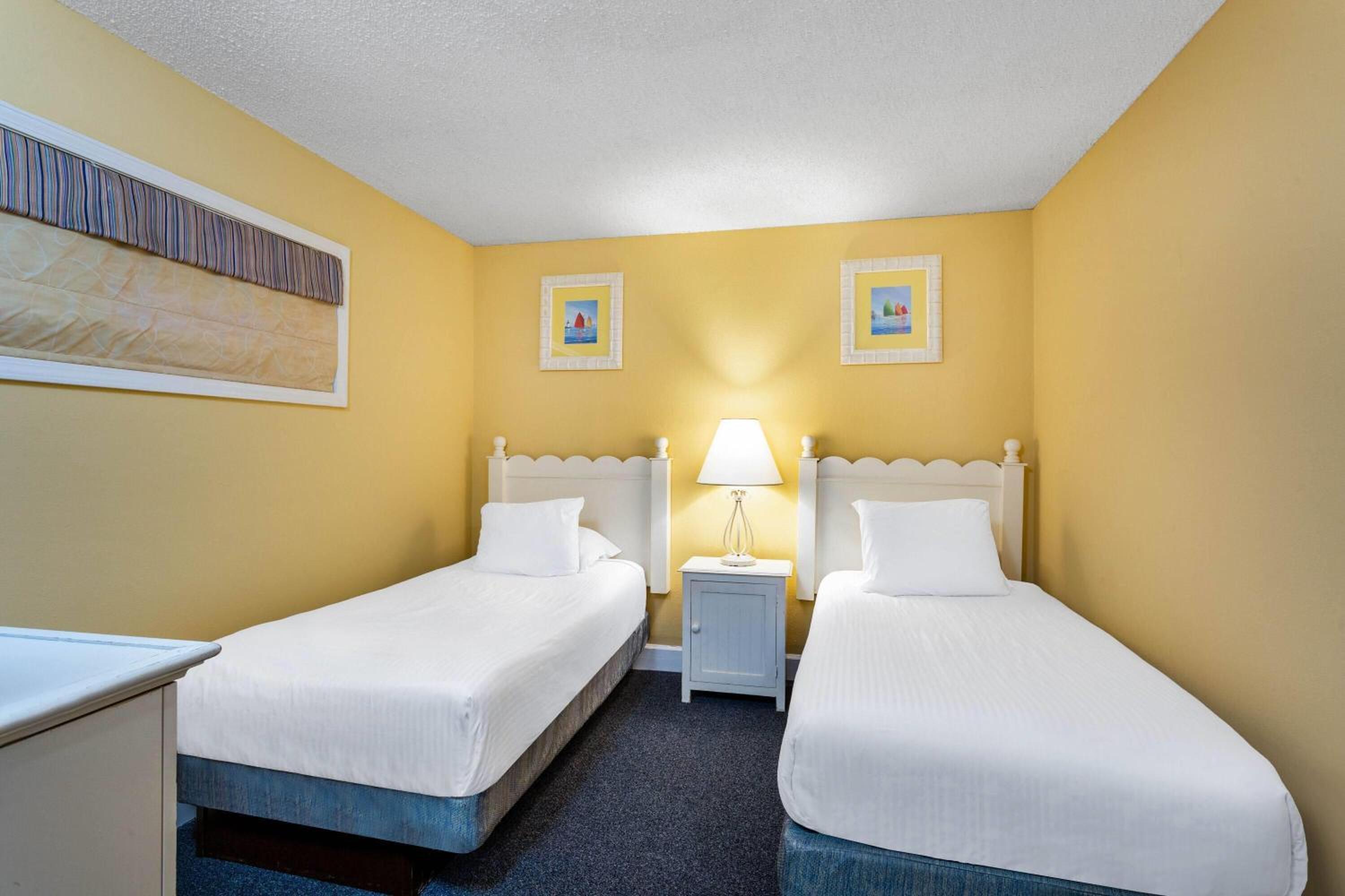 Two-Bedroom Suite with One King Bed, Two Twin Beds and Balcony - Oceanfront/Non-Smoking
