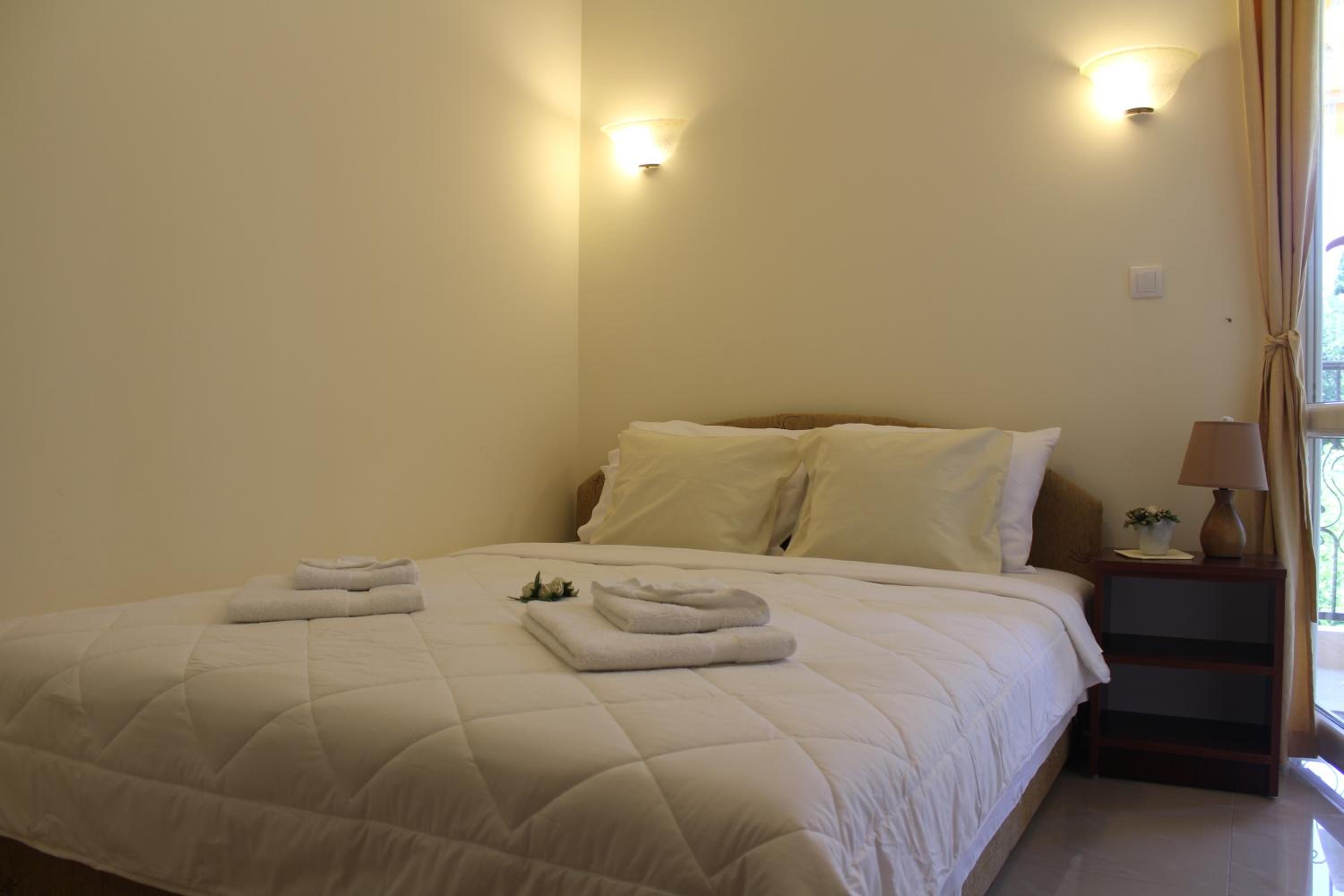 Double Room with Balcony and Side Sea View