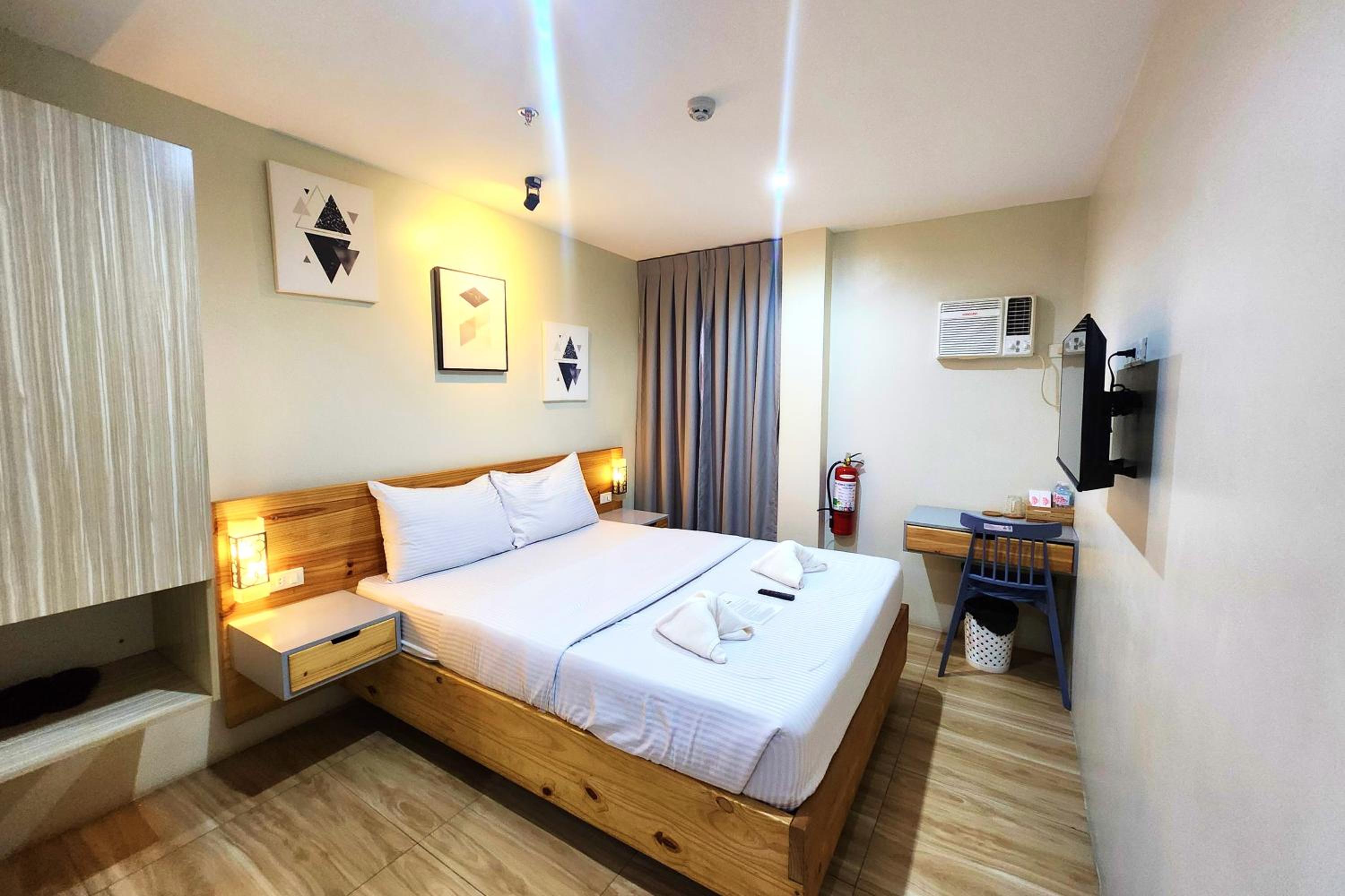 Standard Double Room photo 2