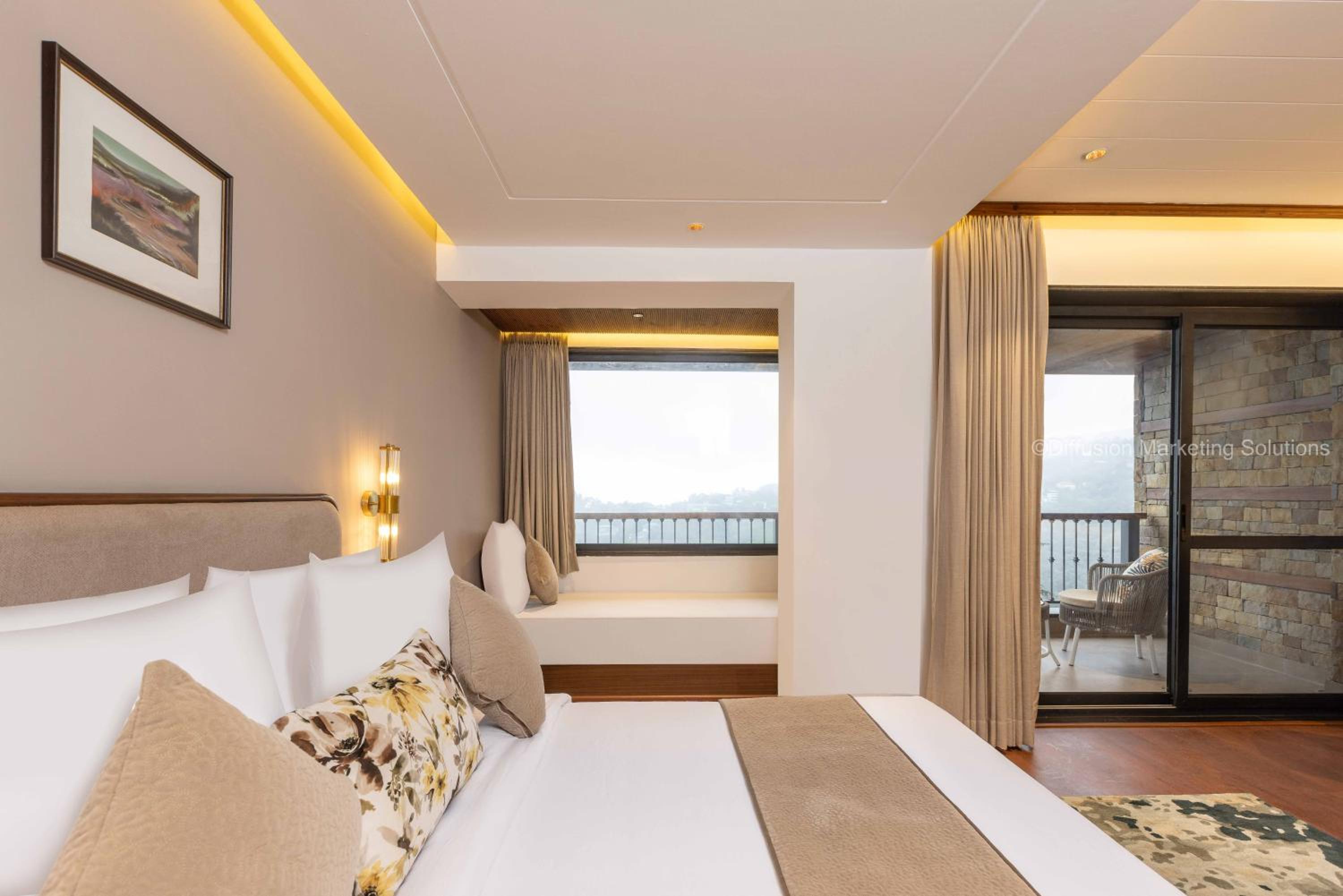 Himalaya View with Private Balcony  - Photo 4