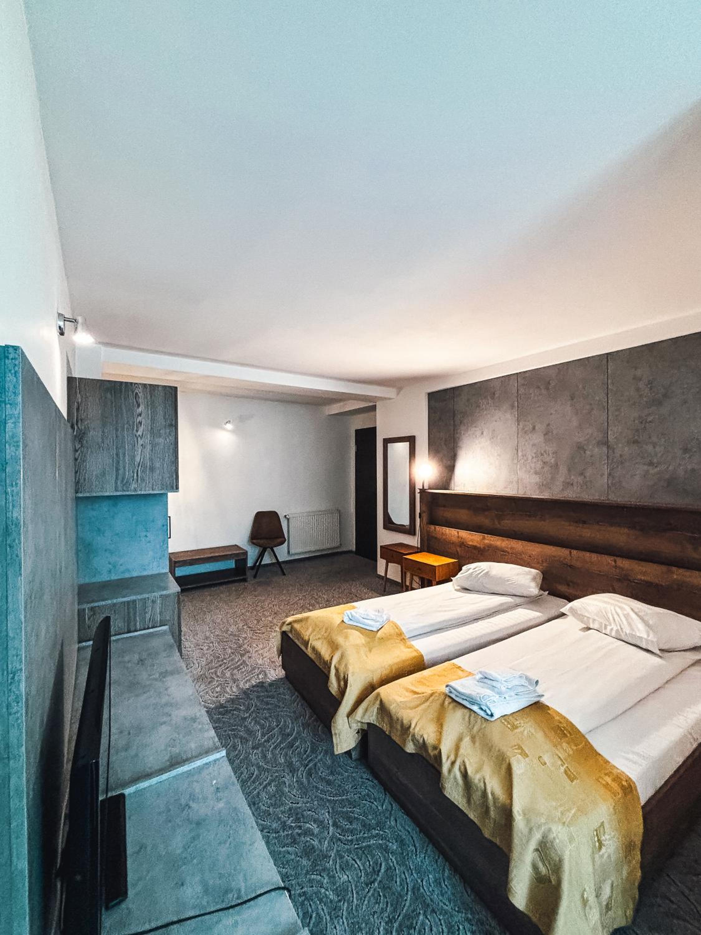 Double Or Twin Room - Photo 2