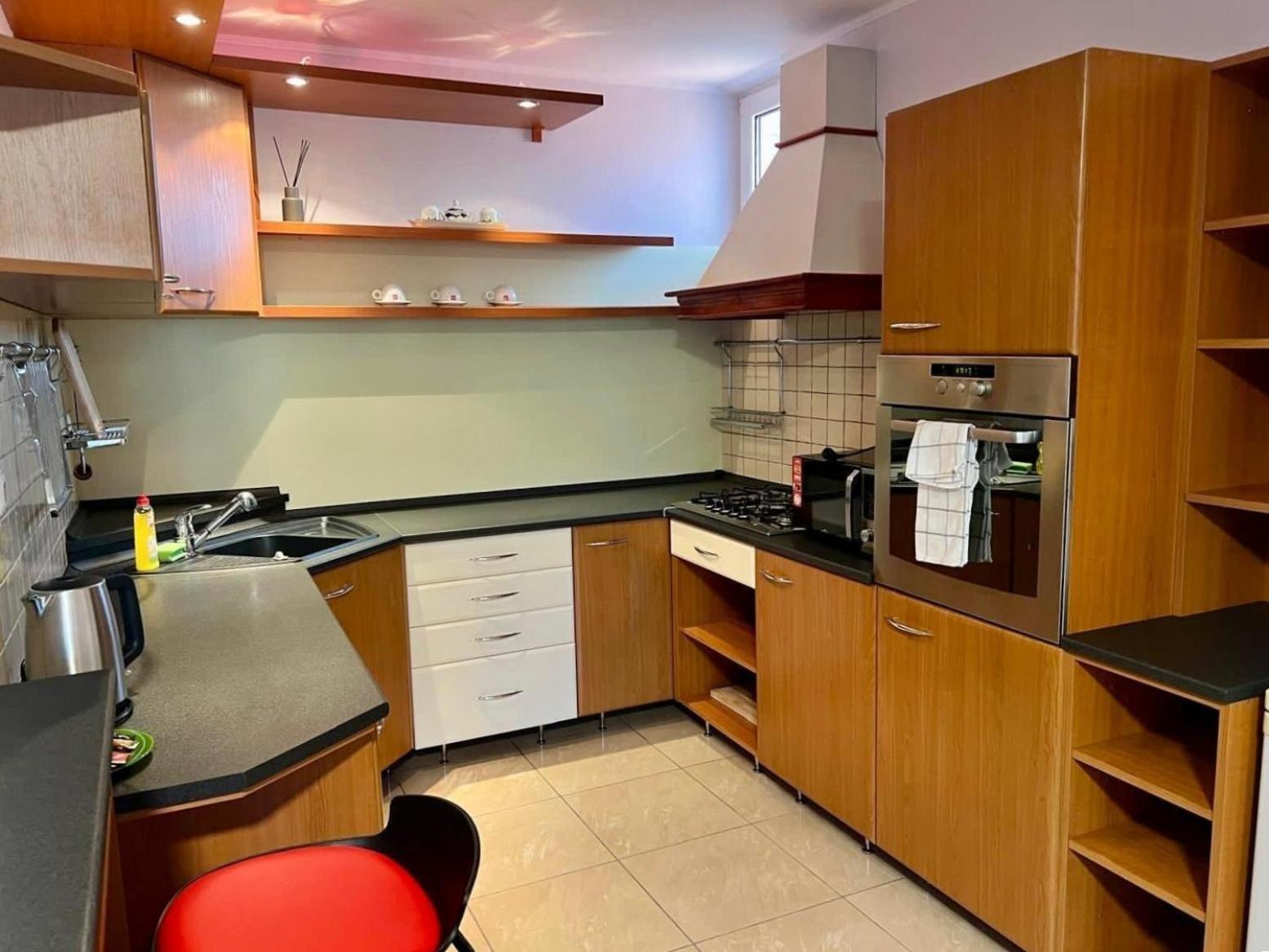 Apartment - Photo 11