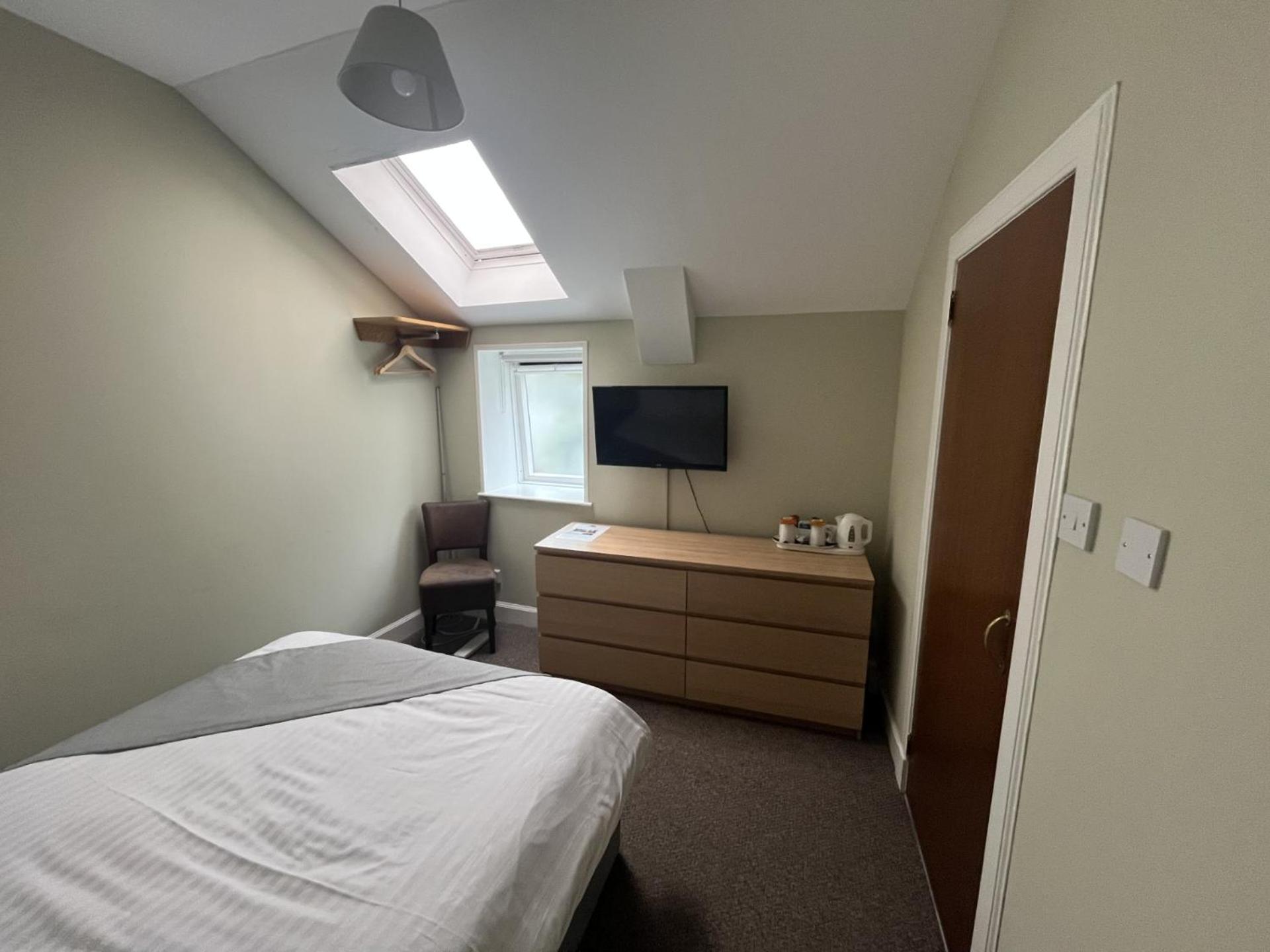 Small Double Room photo 2