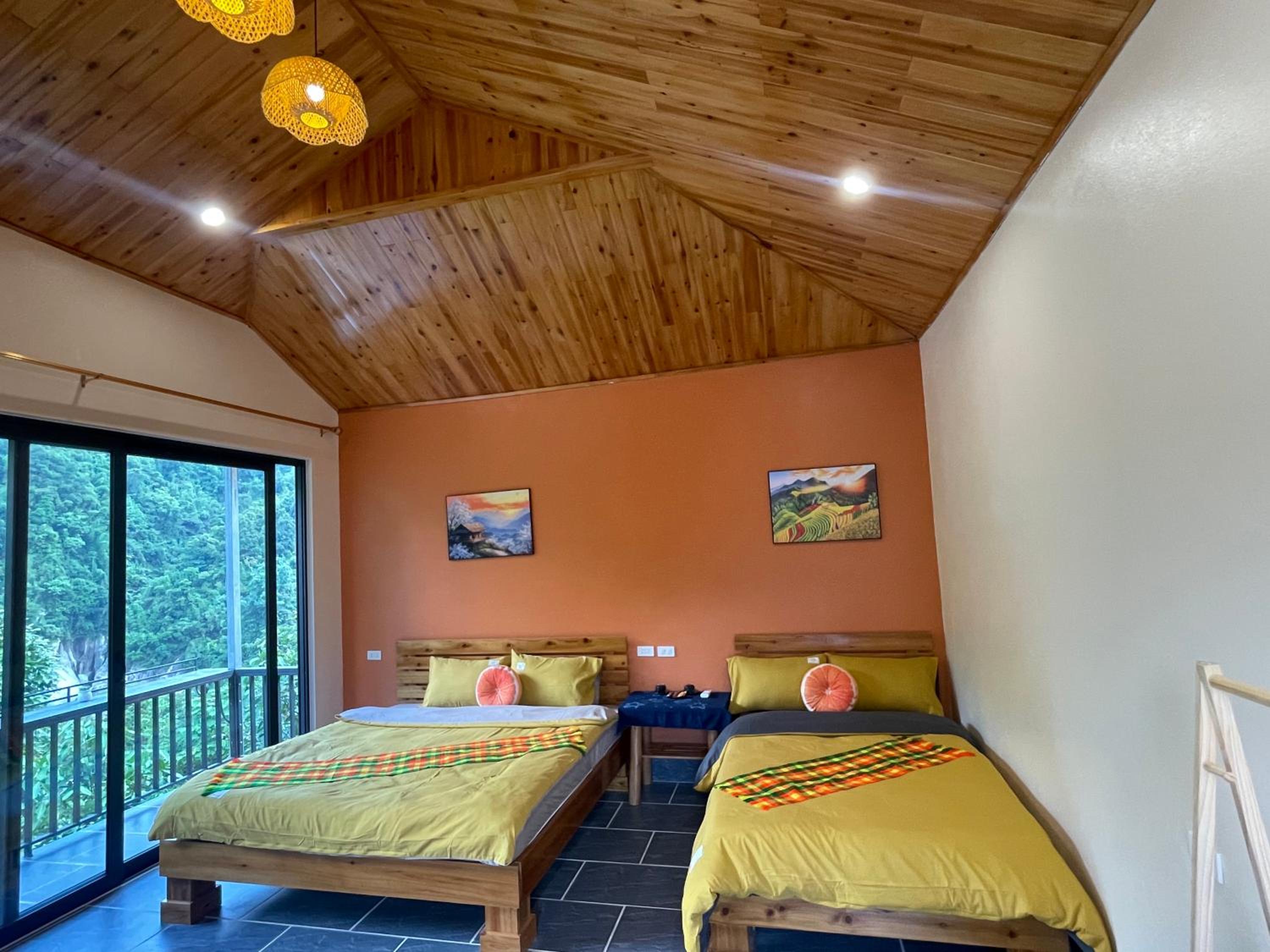 Bungalow photo 1