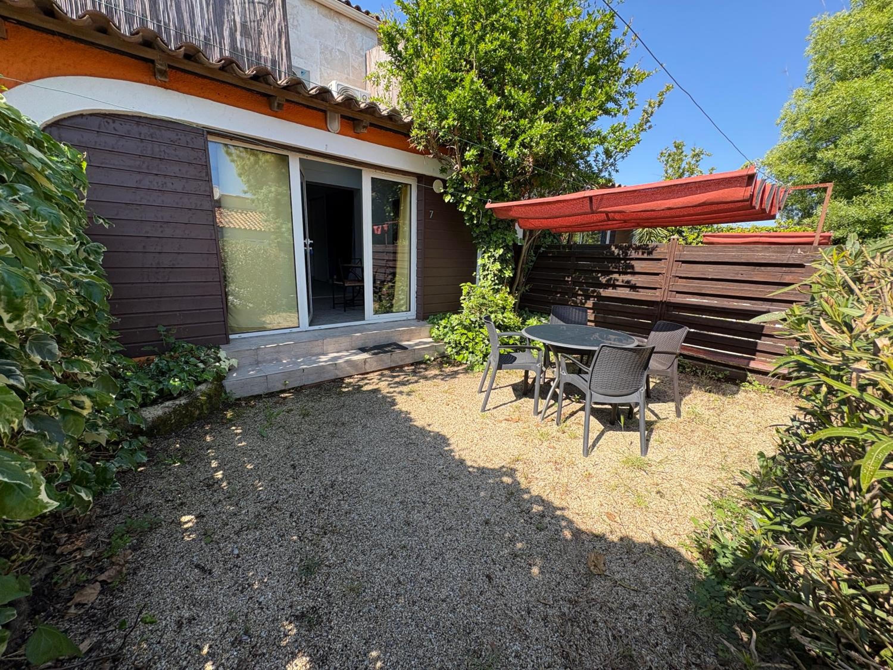 Two-Bedroom Apartment with Balcony and Terrace photo 1
