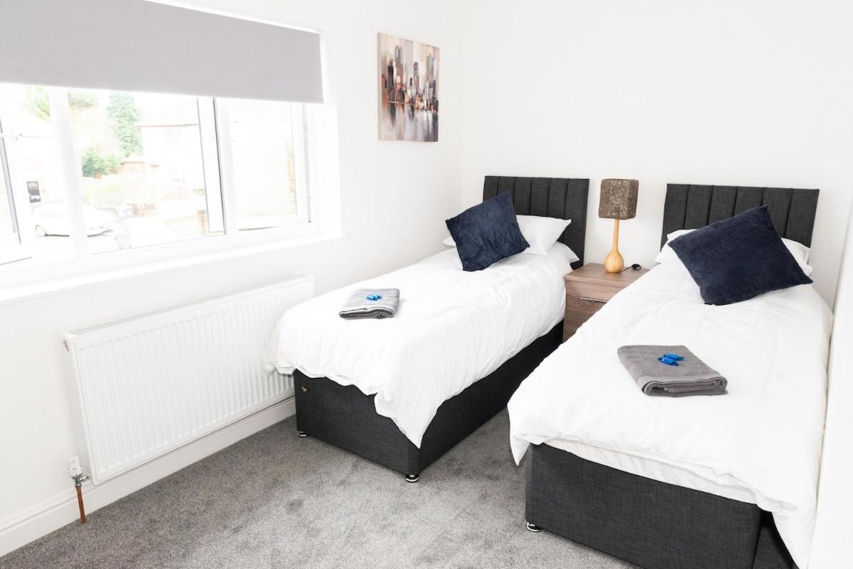 Two-Bedroom House photo 2