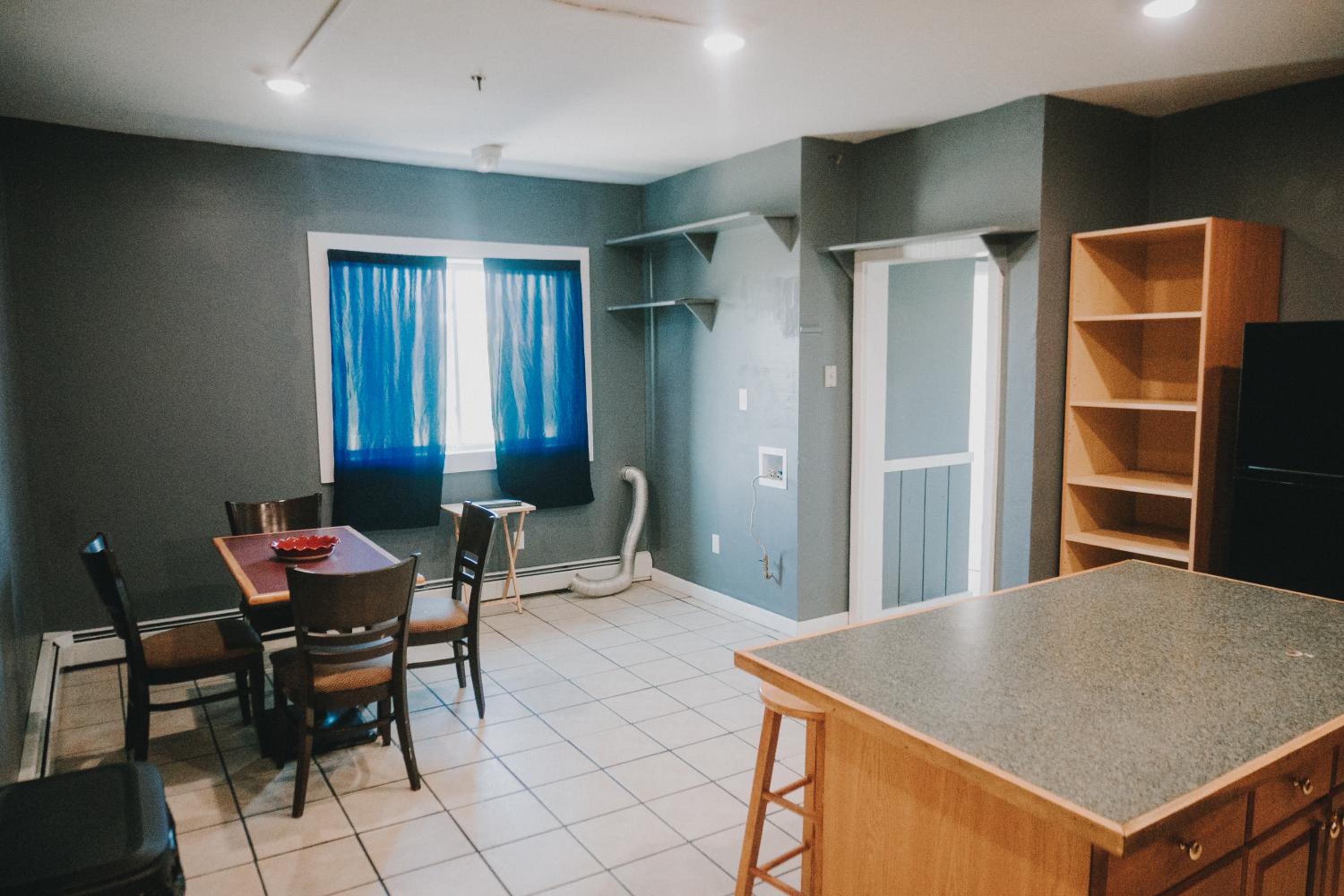 Three-Bedroom Suite photo 3