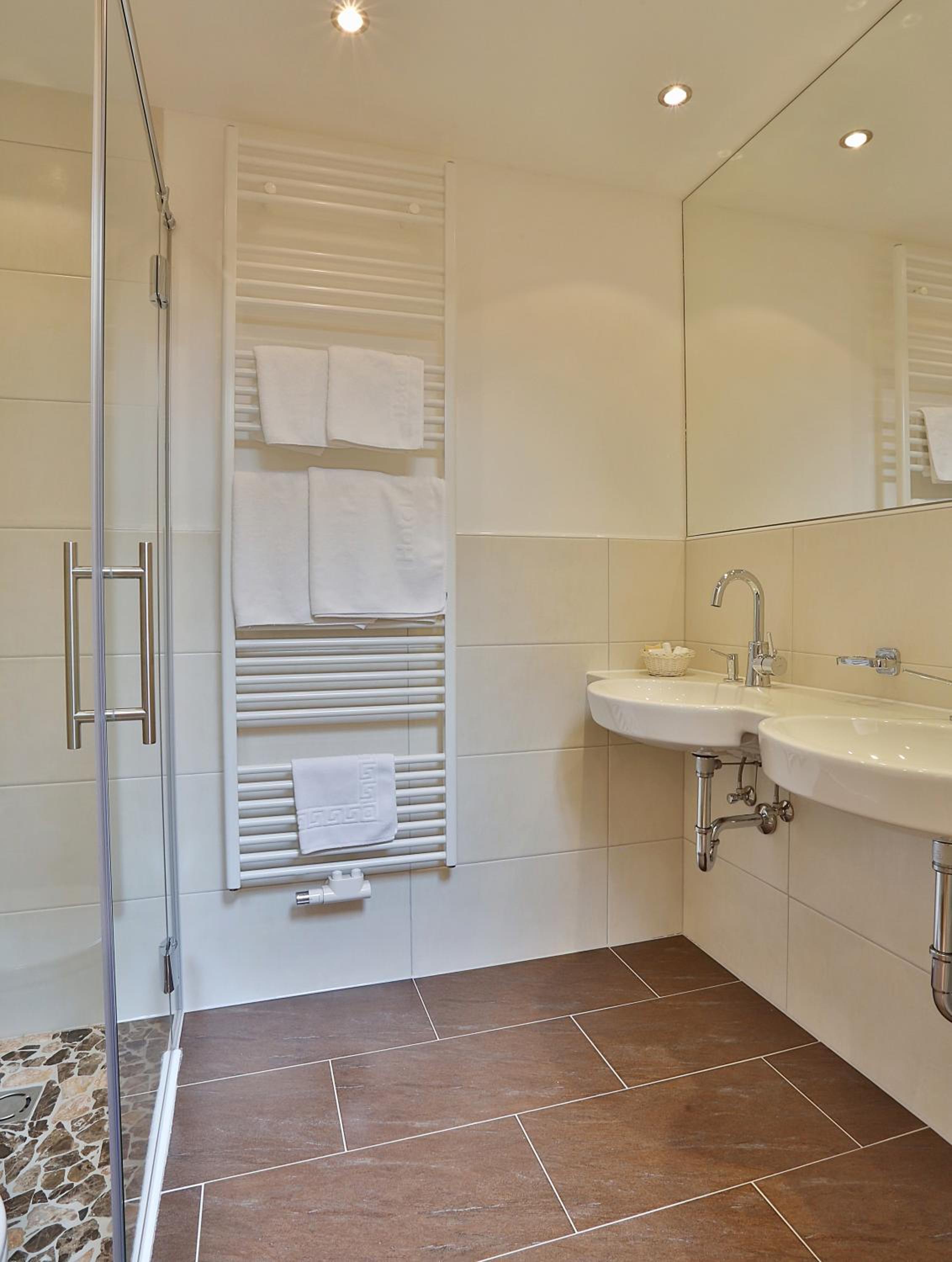 Double Room - Photo 4