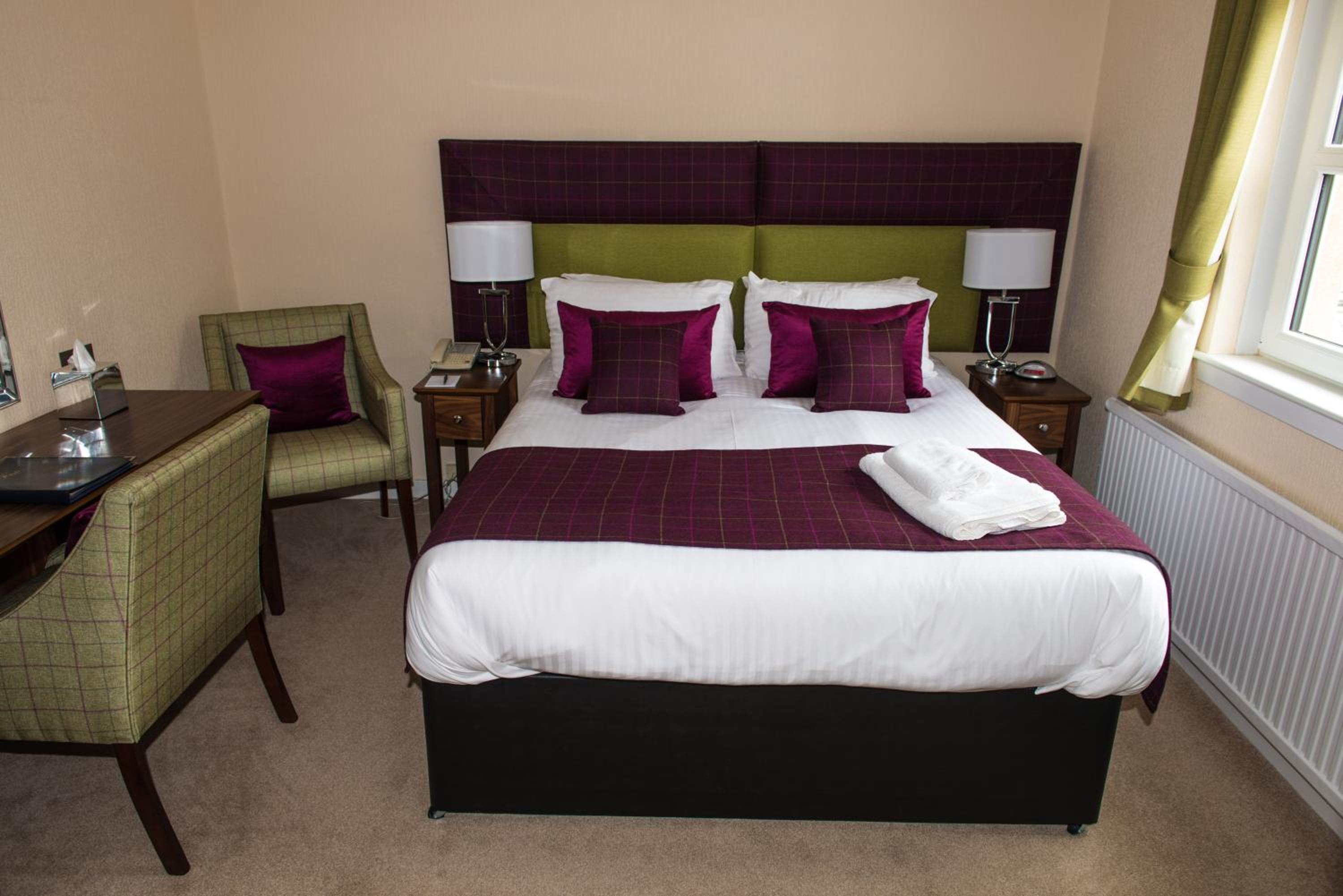 Standard Double Room - Photo 9