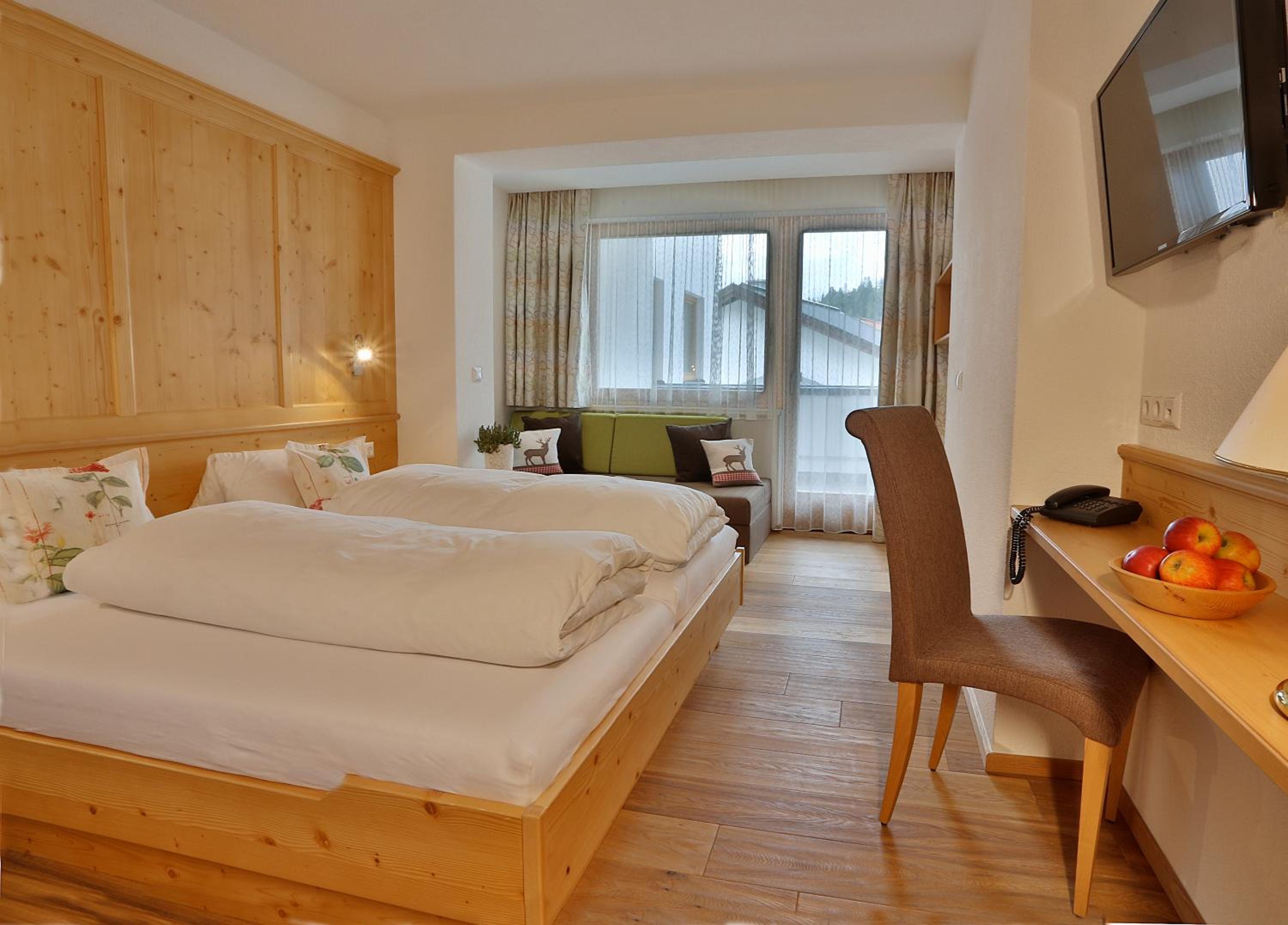 Double Room - Photo 7