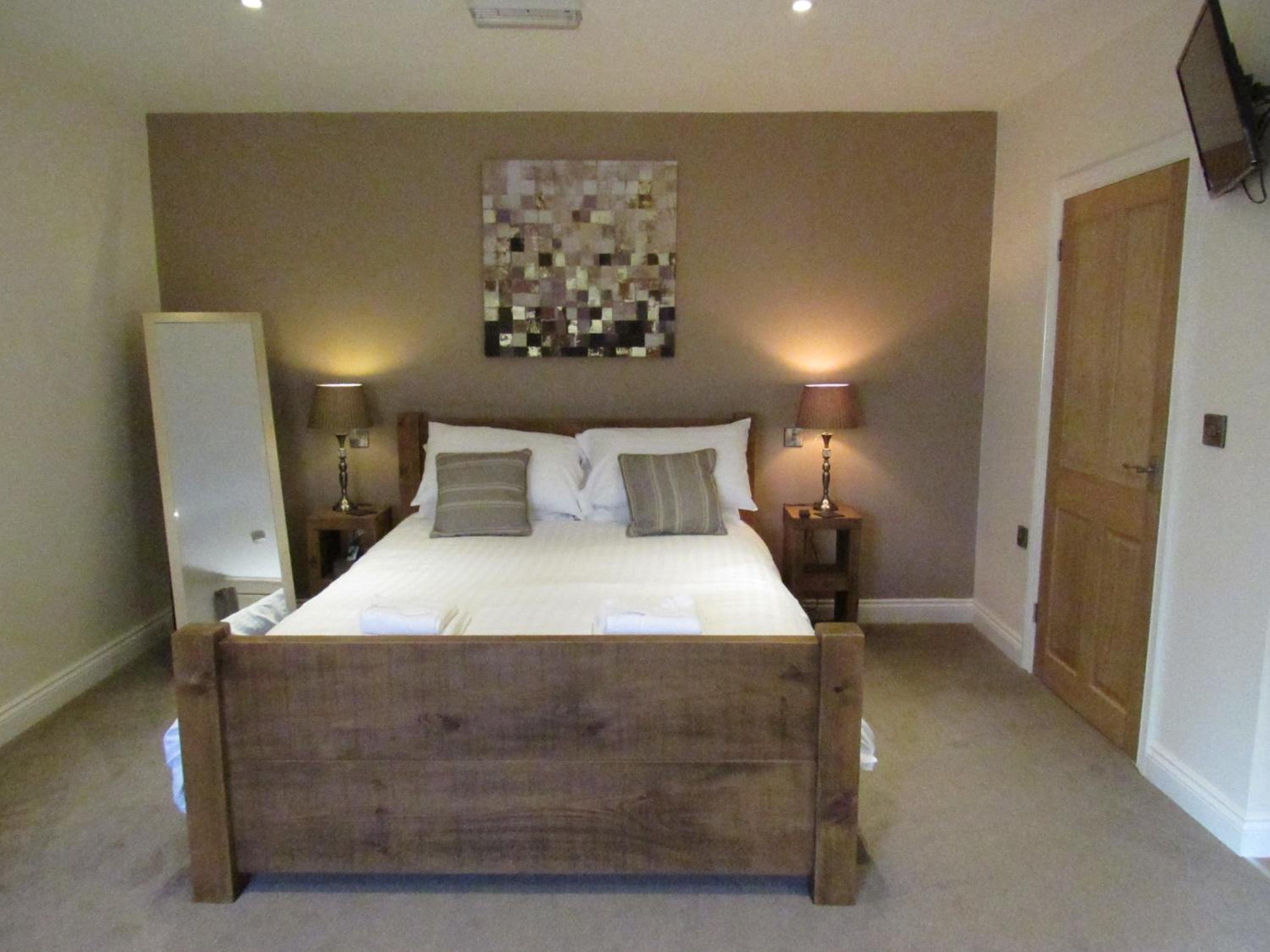 Superior King Room - Photo 6