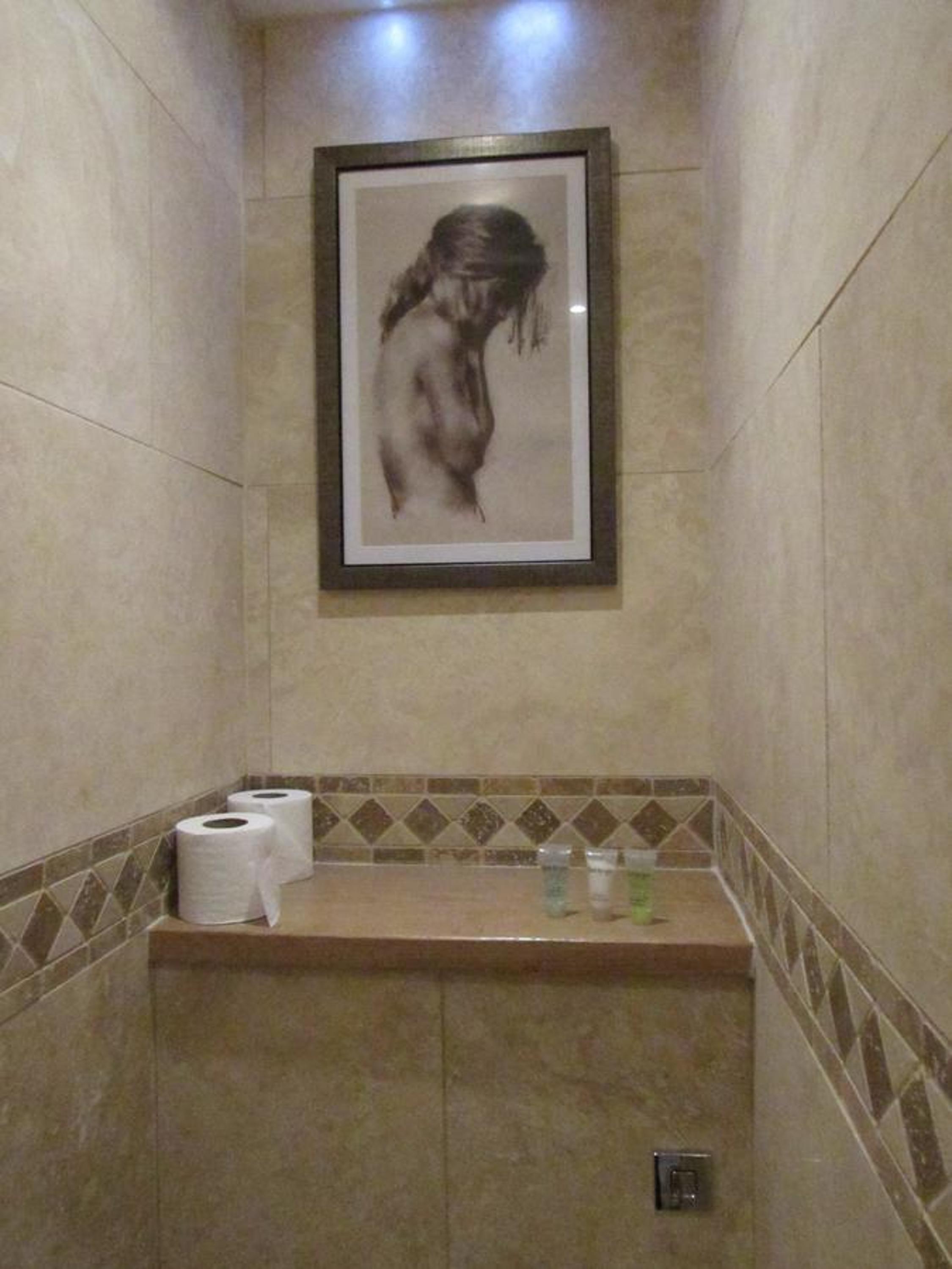 Superior King Room - Photo 15