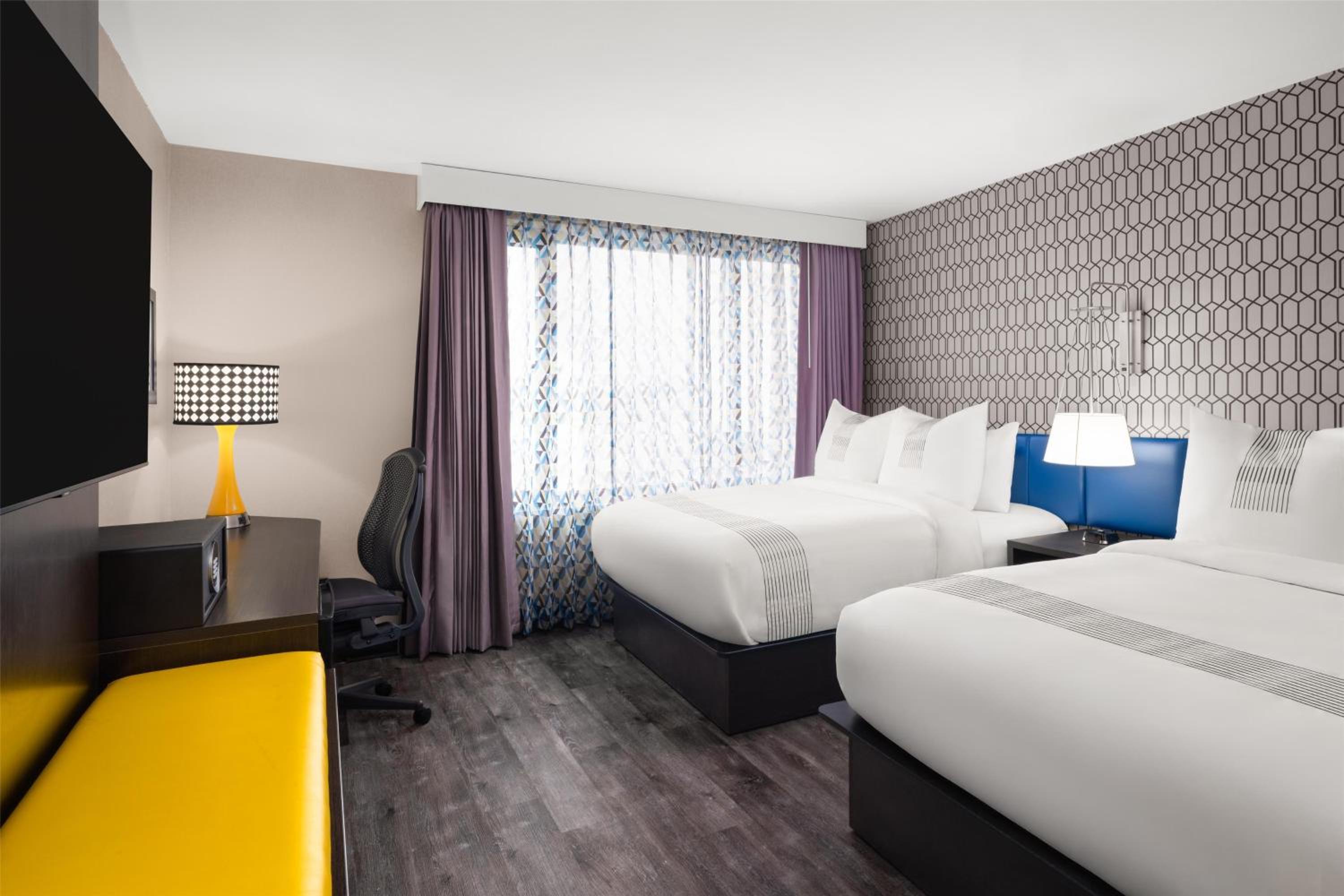 Double Room with Two Double Beds - Non-Smoking photo 1