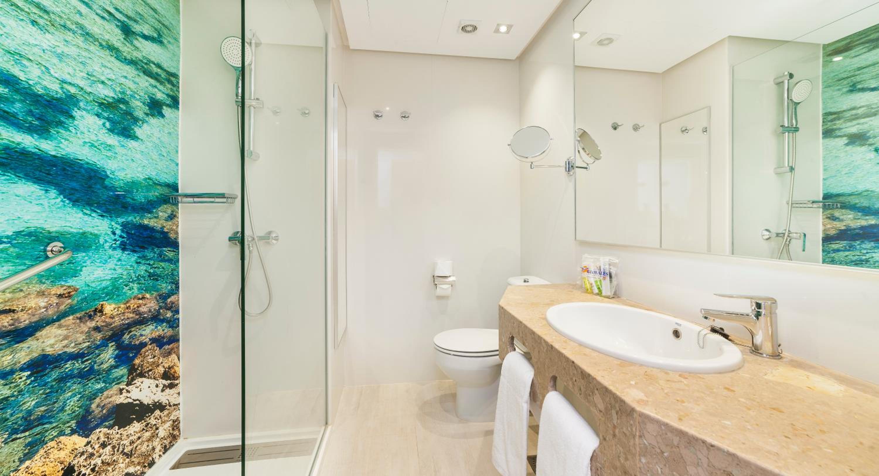 Double Room (1 Adult + 1 Child) photo 3