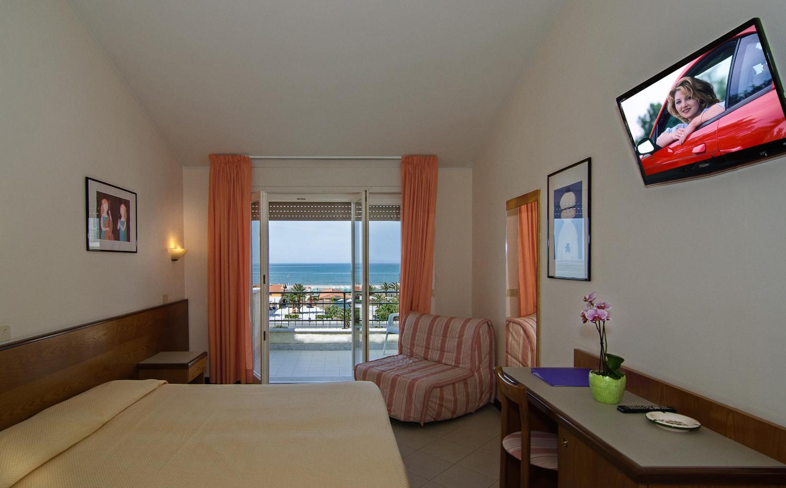 Hotel Montecarlo