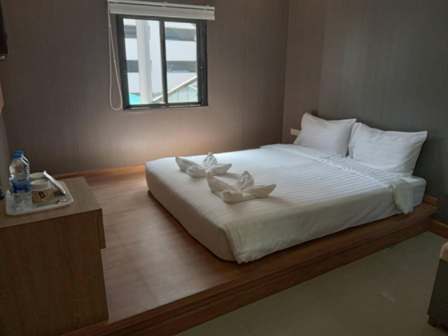 Deluxe Double Room photo 2