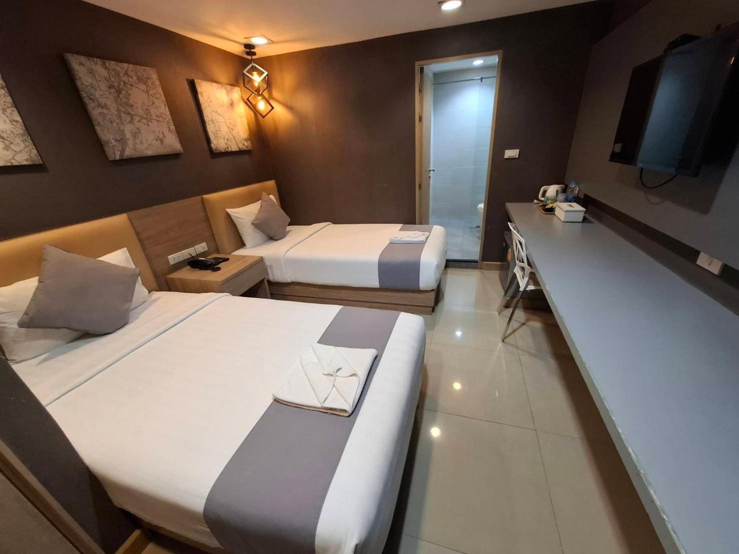 Superior Twin Room photo 3