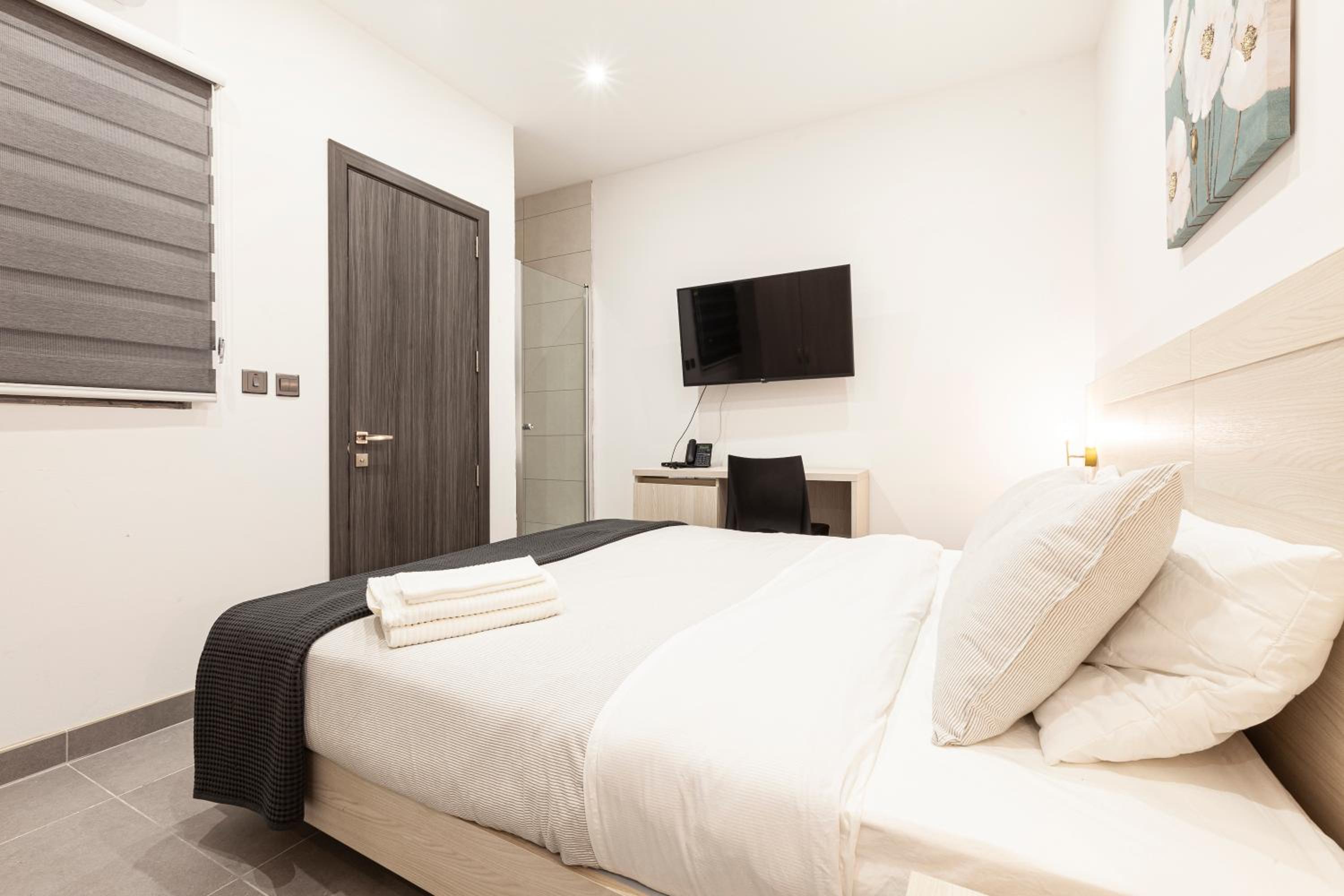 Single Room photo 2