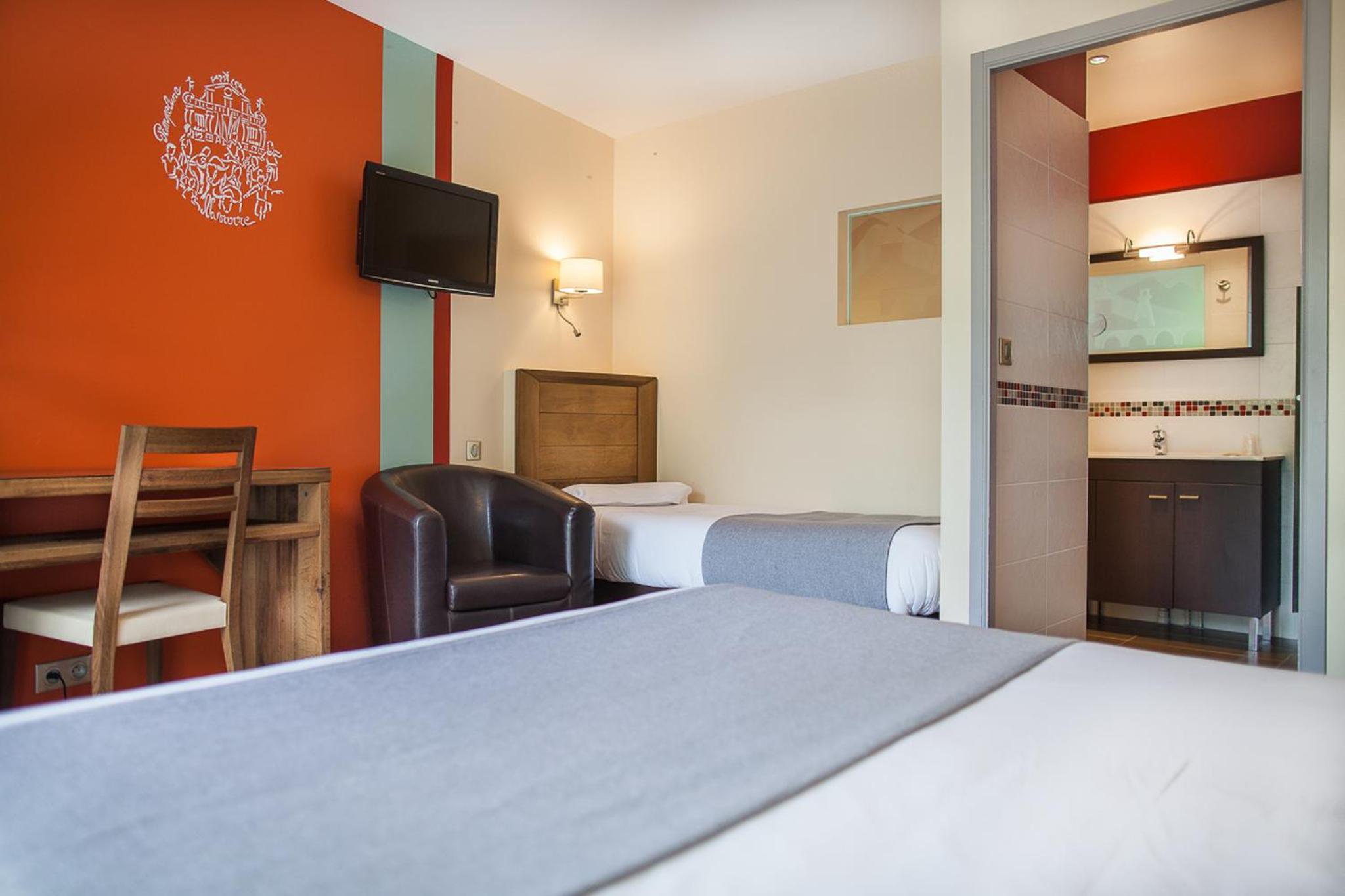 Comfort Triple Room photo 3