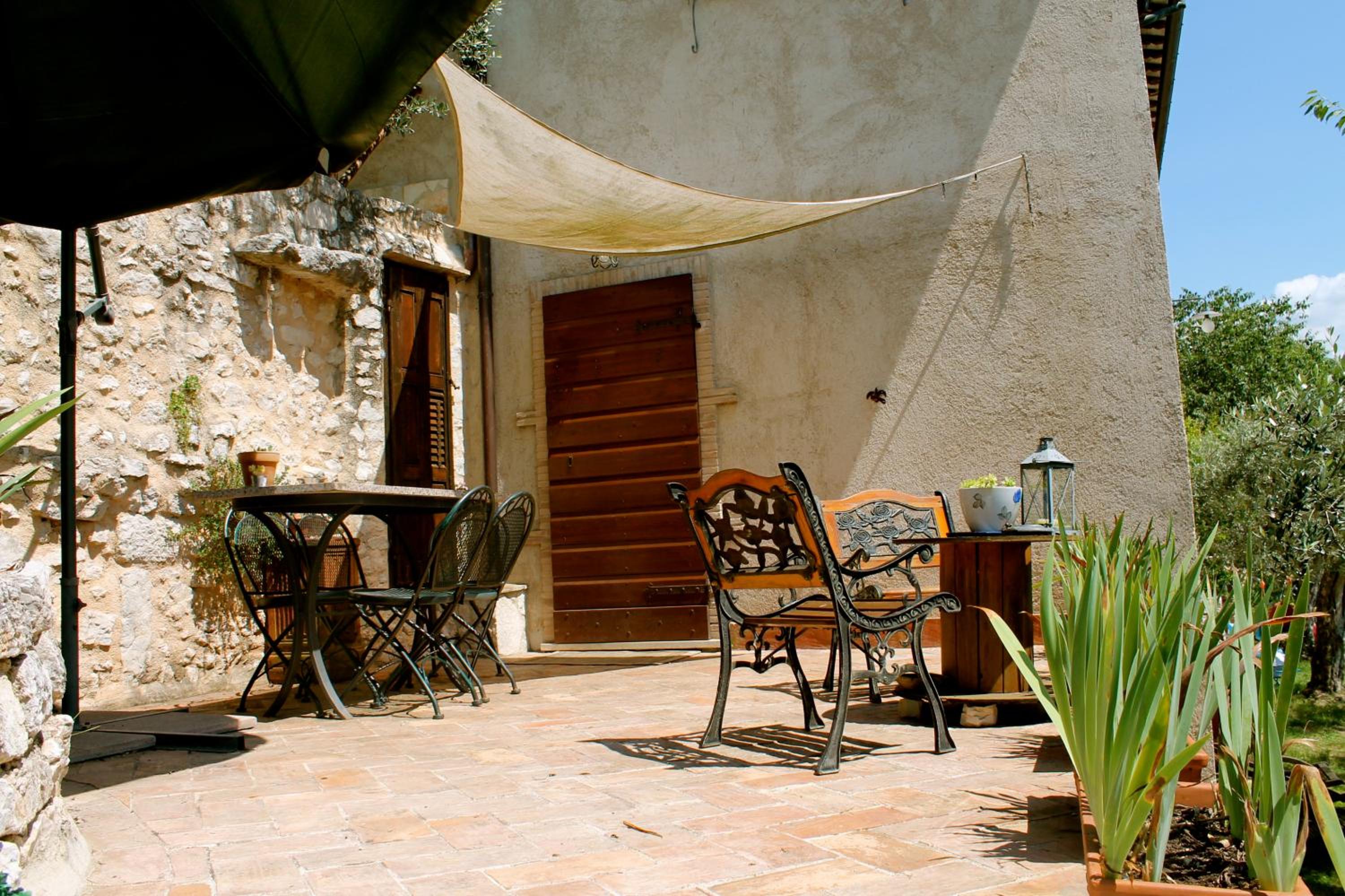Two-Bedroom Apartment with Terrace - Photo 17