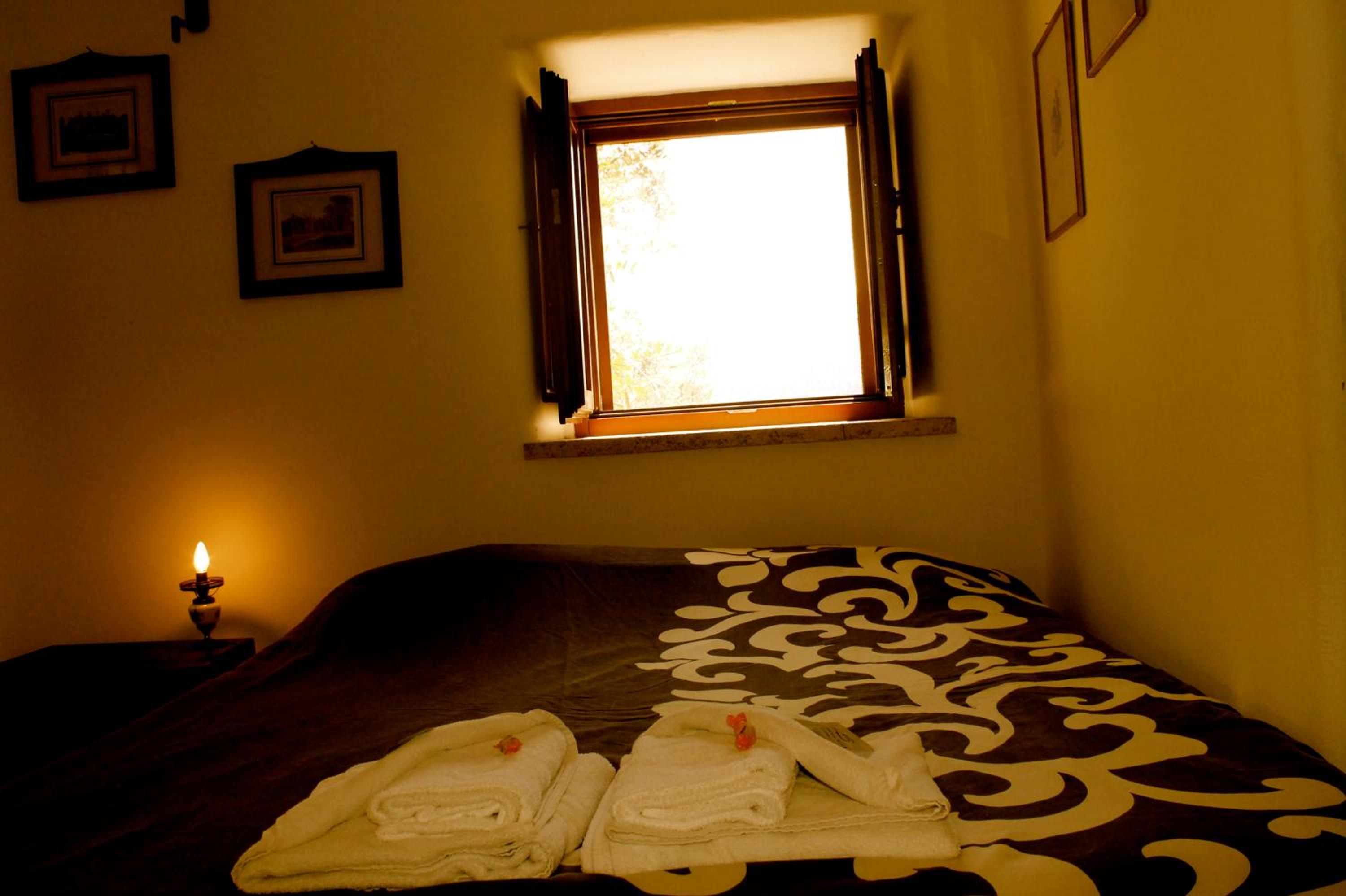 Two-Bedroom Apartment with Terrace - Photo 13