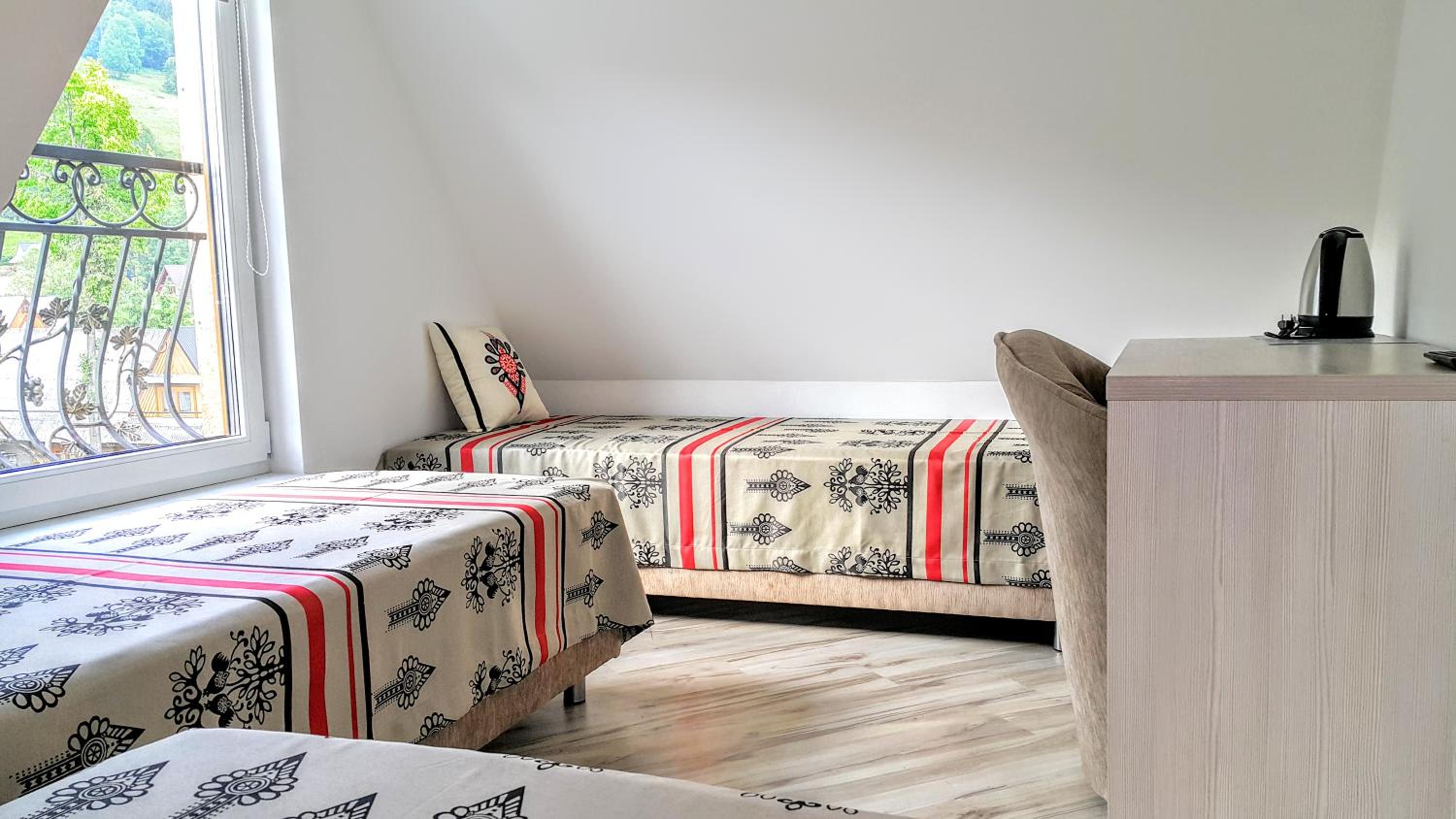 Triple Room with Mountain View - Photo 6