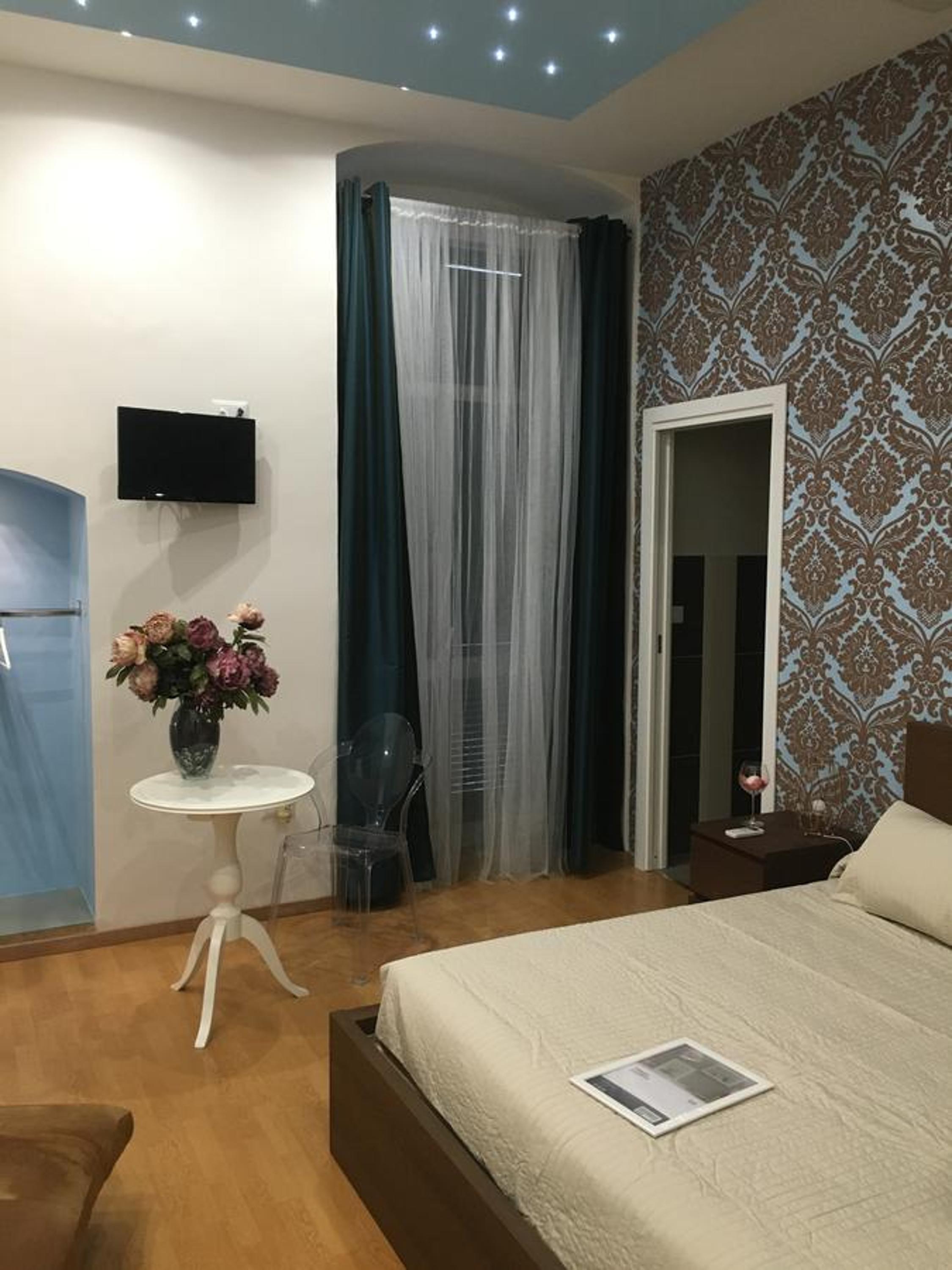 Deluxe Double Room with Castle View photo 2