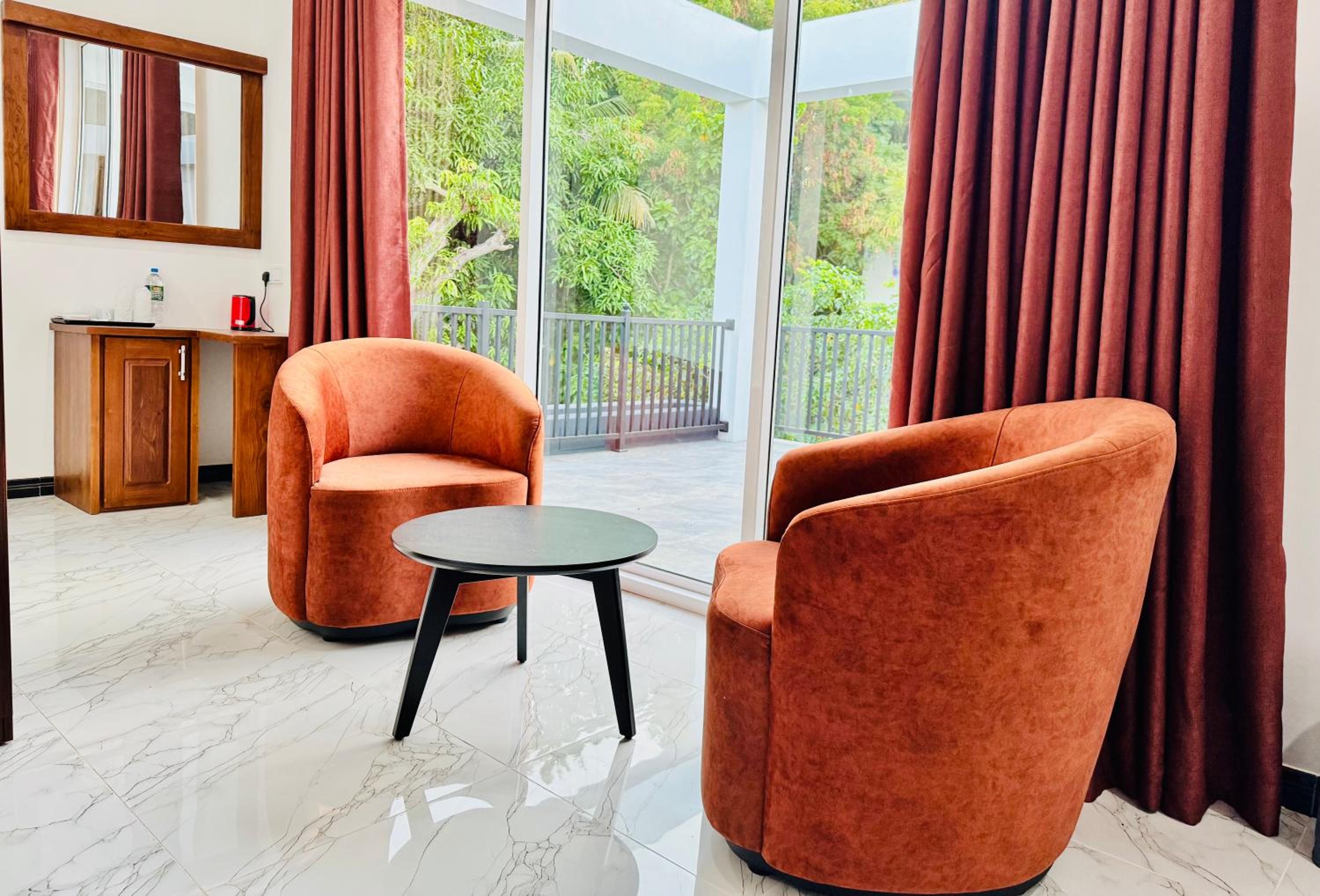 Deluxe Family Room photo 2