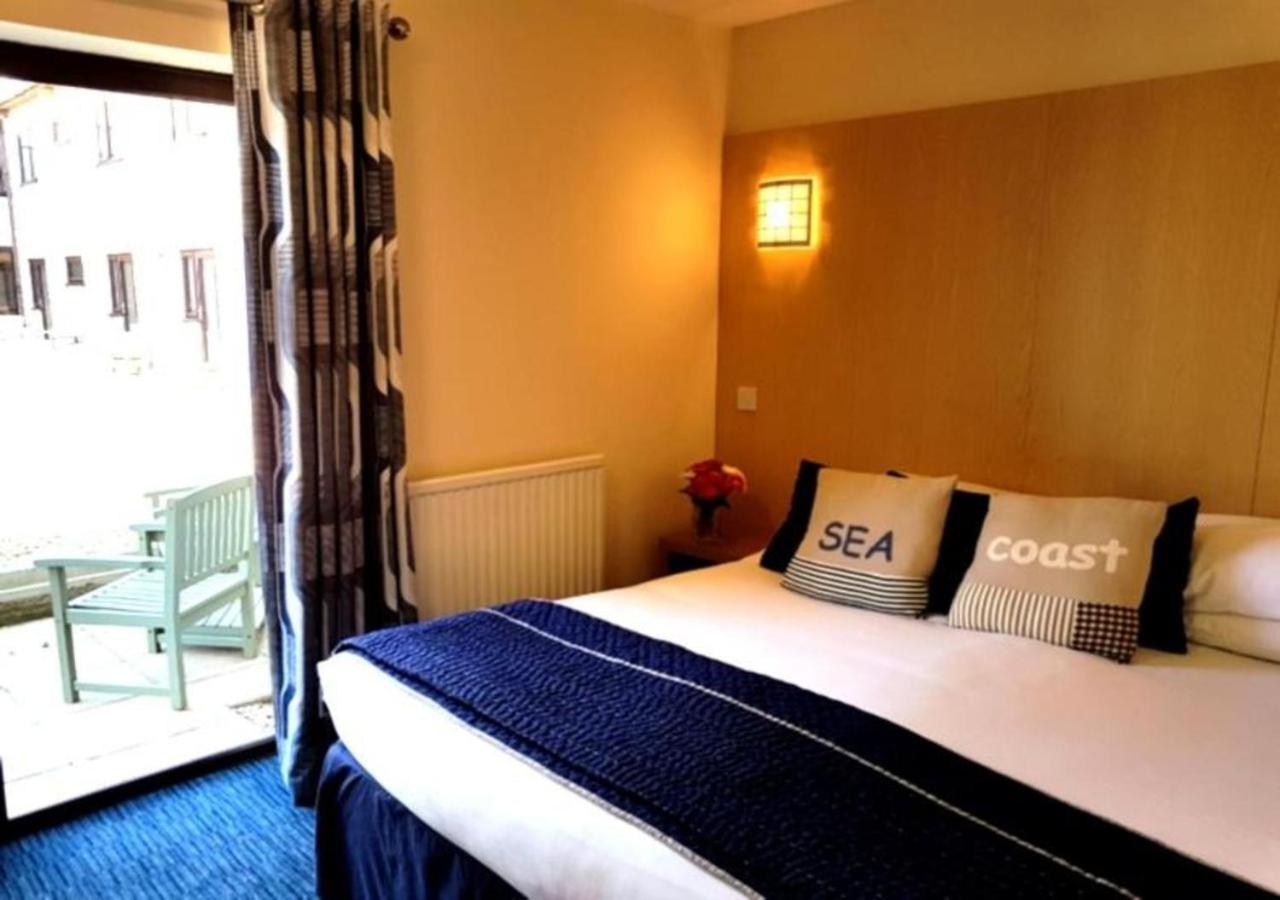 Double Room with Patio