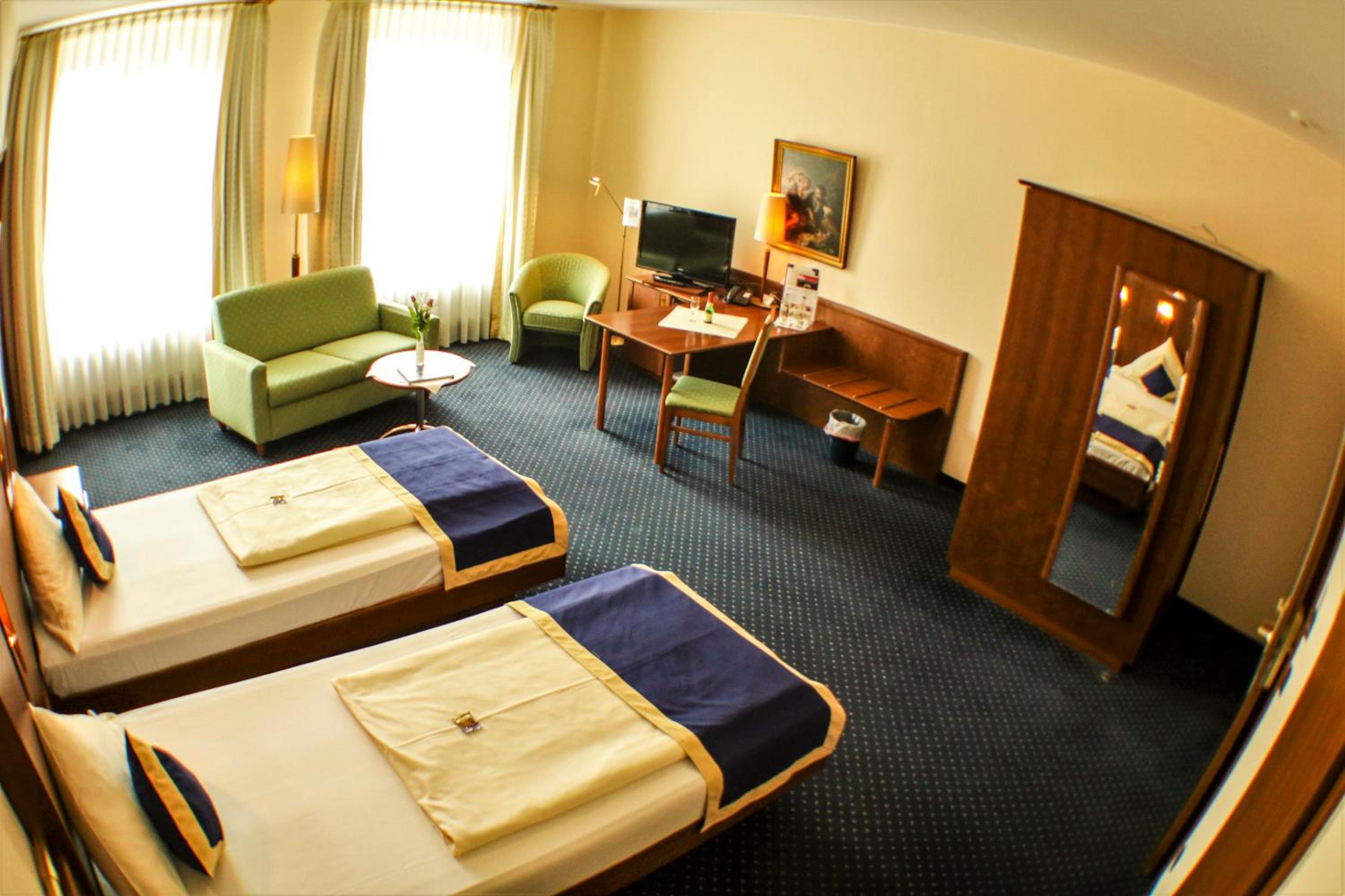 Double or Twin Room photo 1