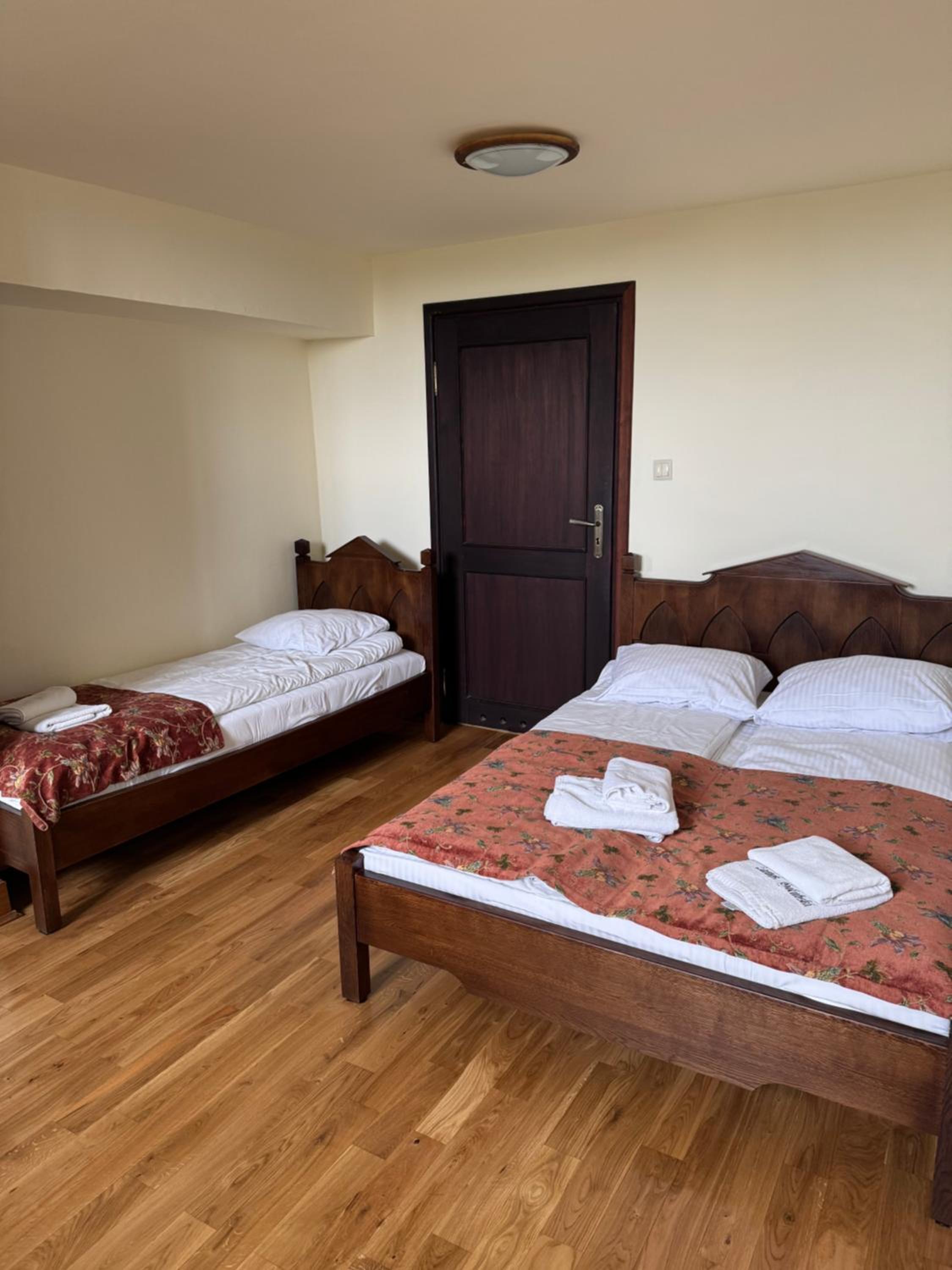 Triple Room with Private Bathroom photo 2