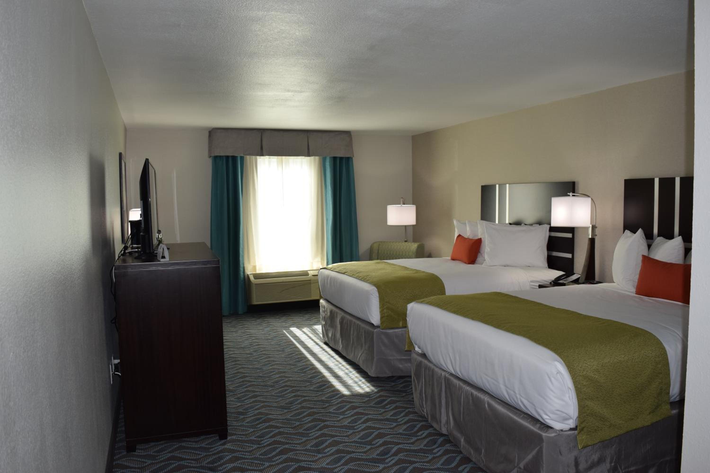 Double Room with Two Double Beds - Photo 10