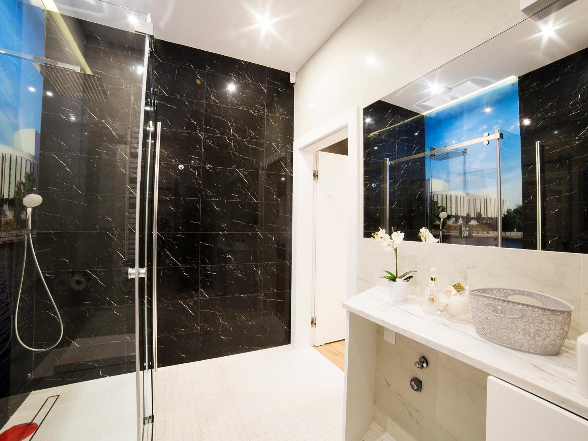 Penthouse Apartment - Photo 5