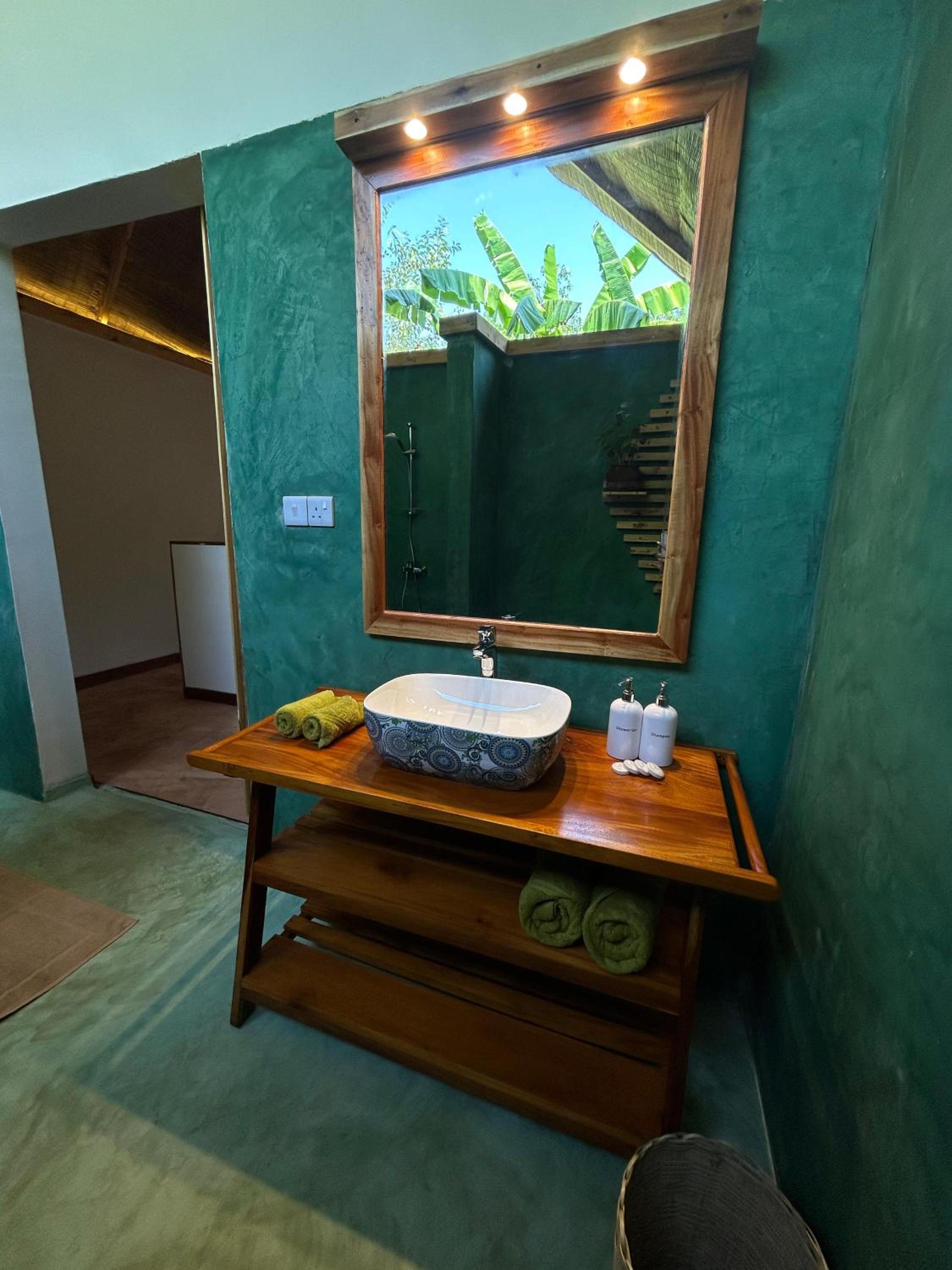 King Room with Sea View - Photo 9