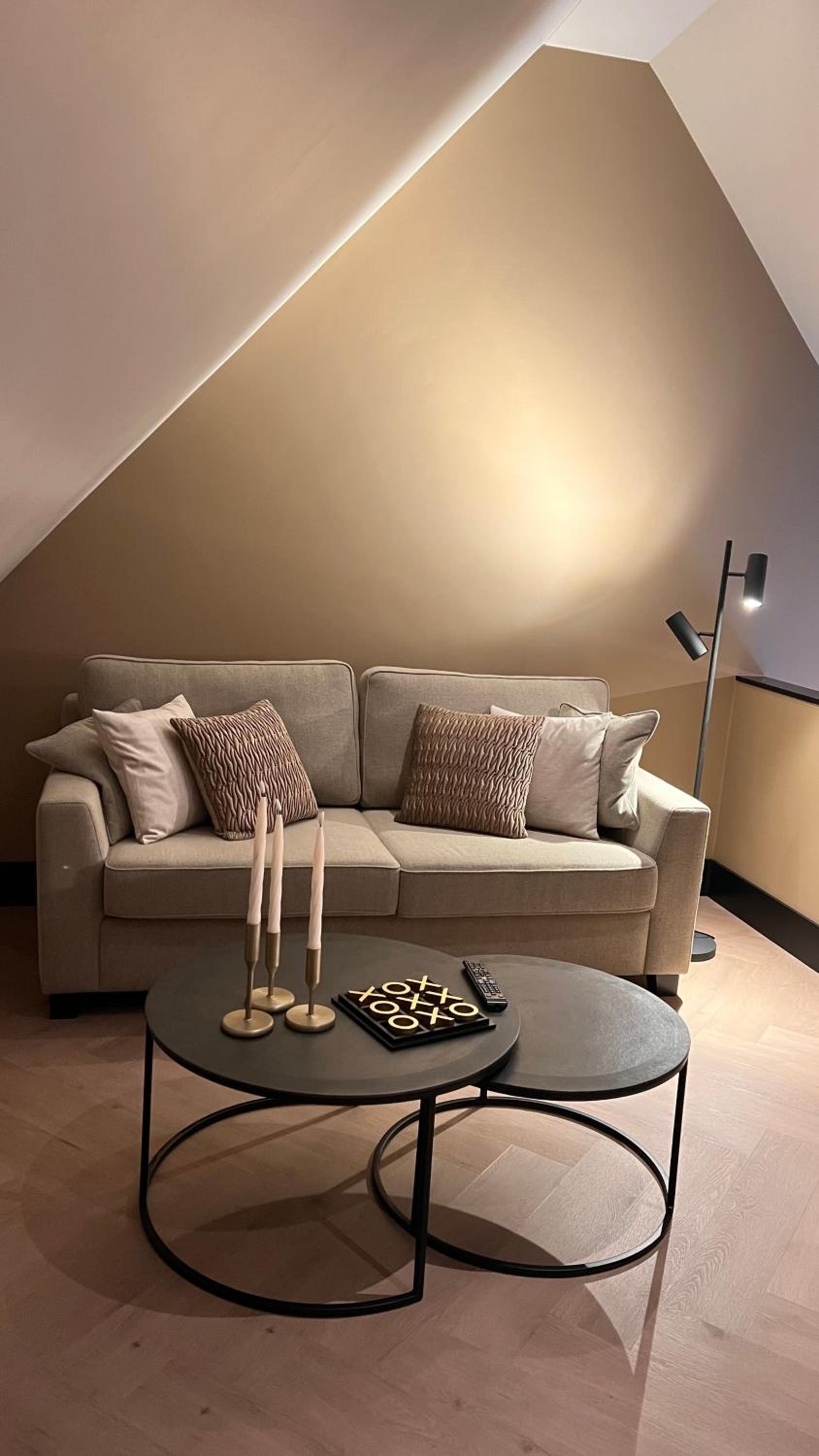 Deluxe King Suite photo 2
