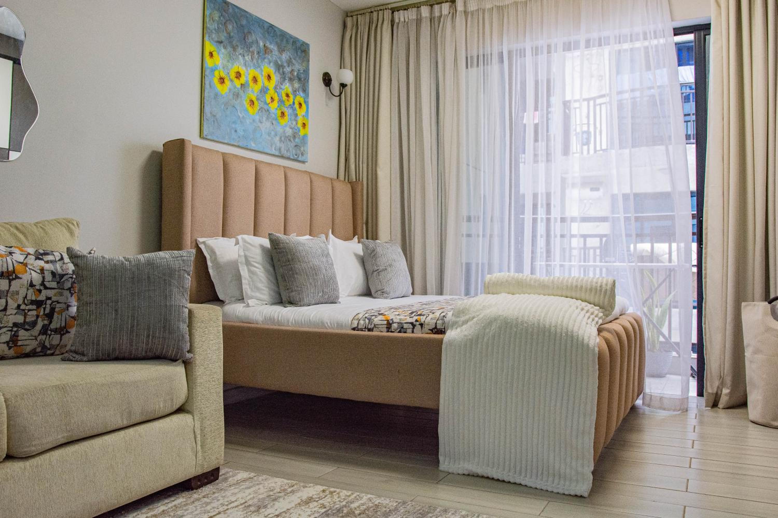 Studio Apartment