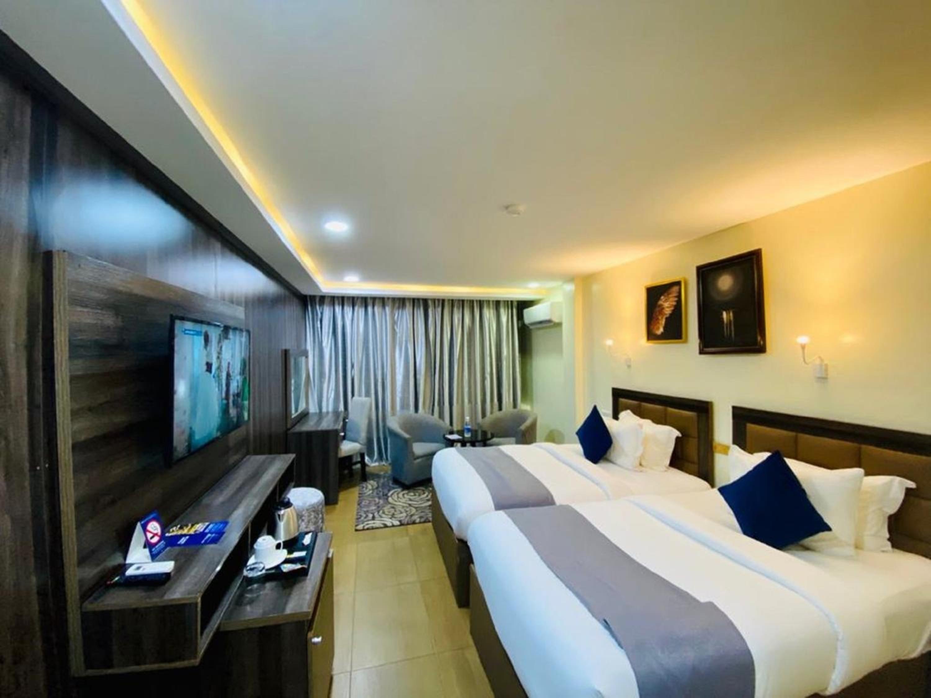 Deluxe Queen Room with Two Queen Beds