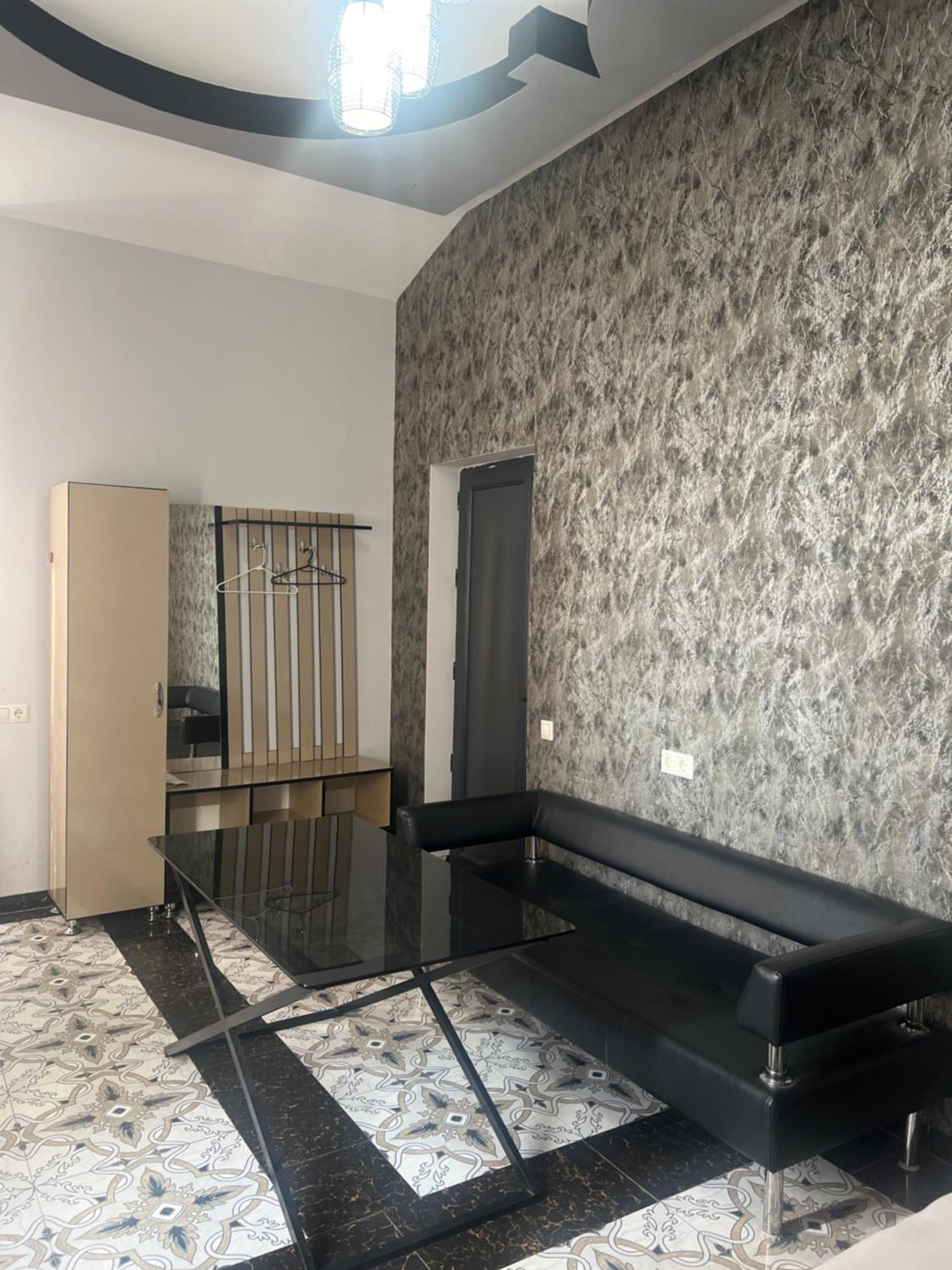 Basic Triple Room with Shared Bathroom