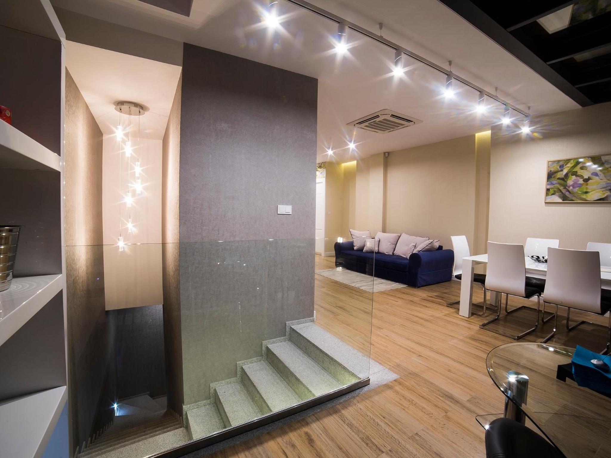 Penthouse Apartment - Photo 1