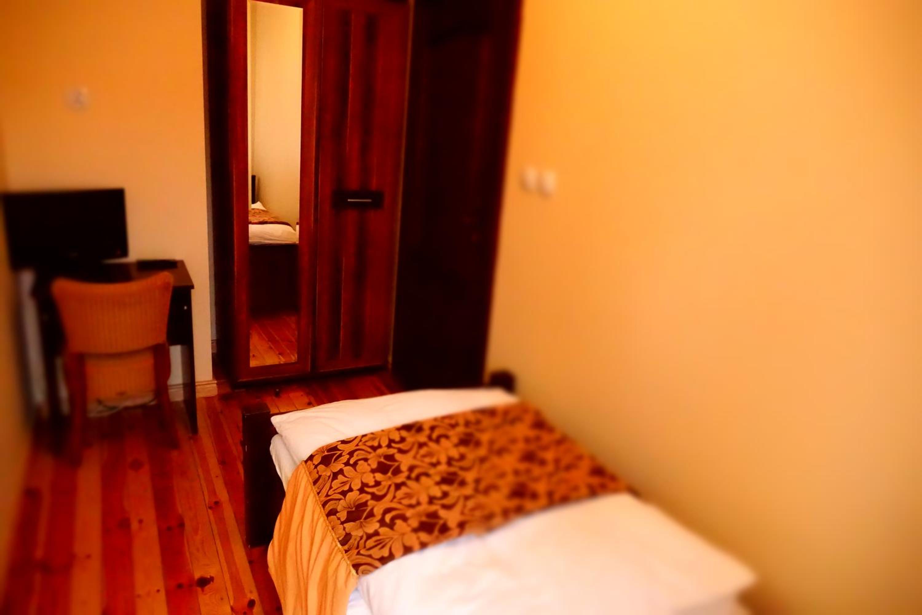 Single Room photo 3
