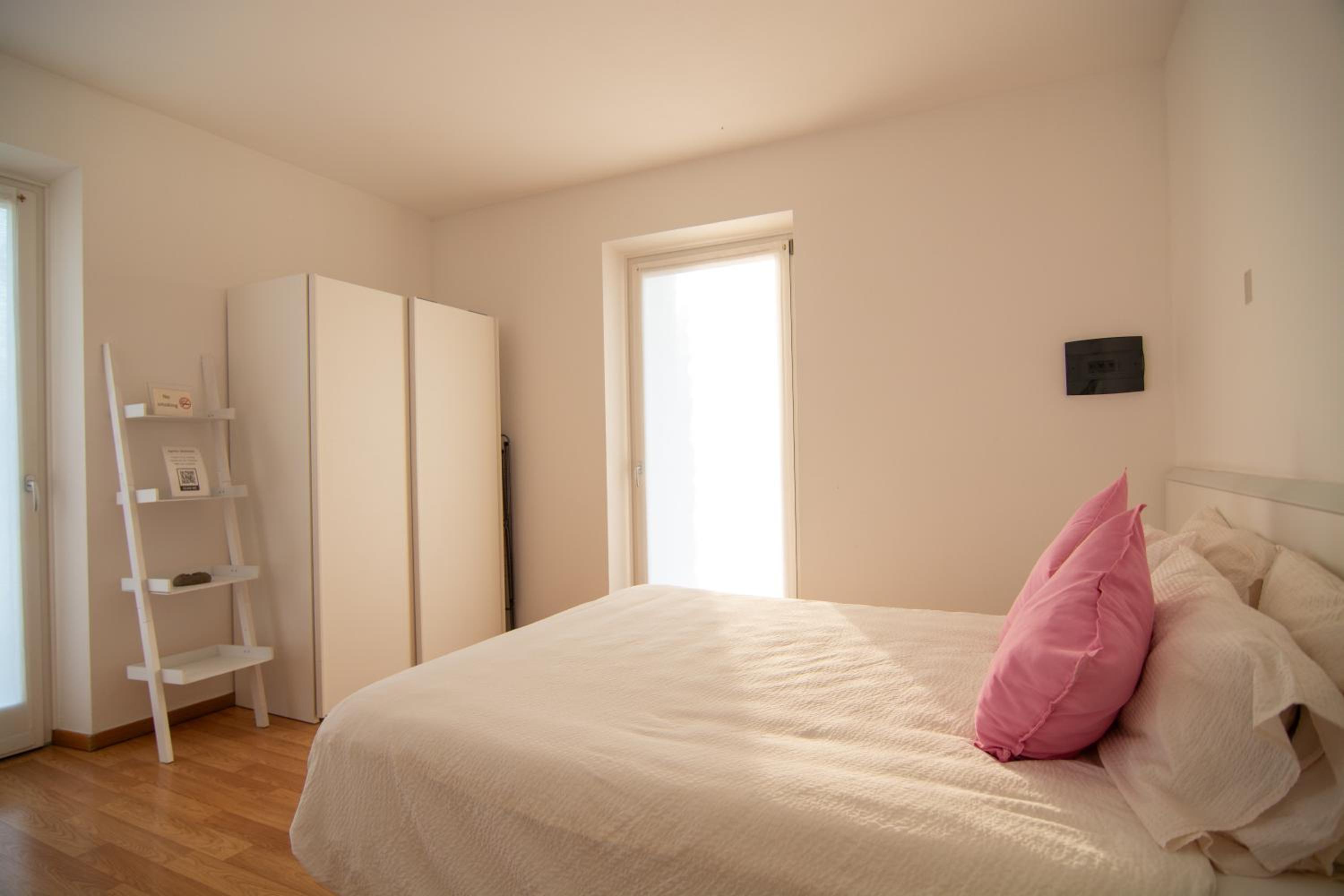 Double or Twin Room with Mountain View photo 1