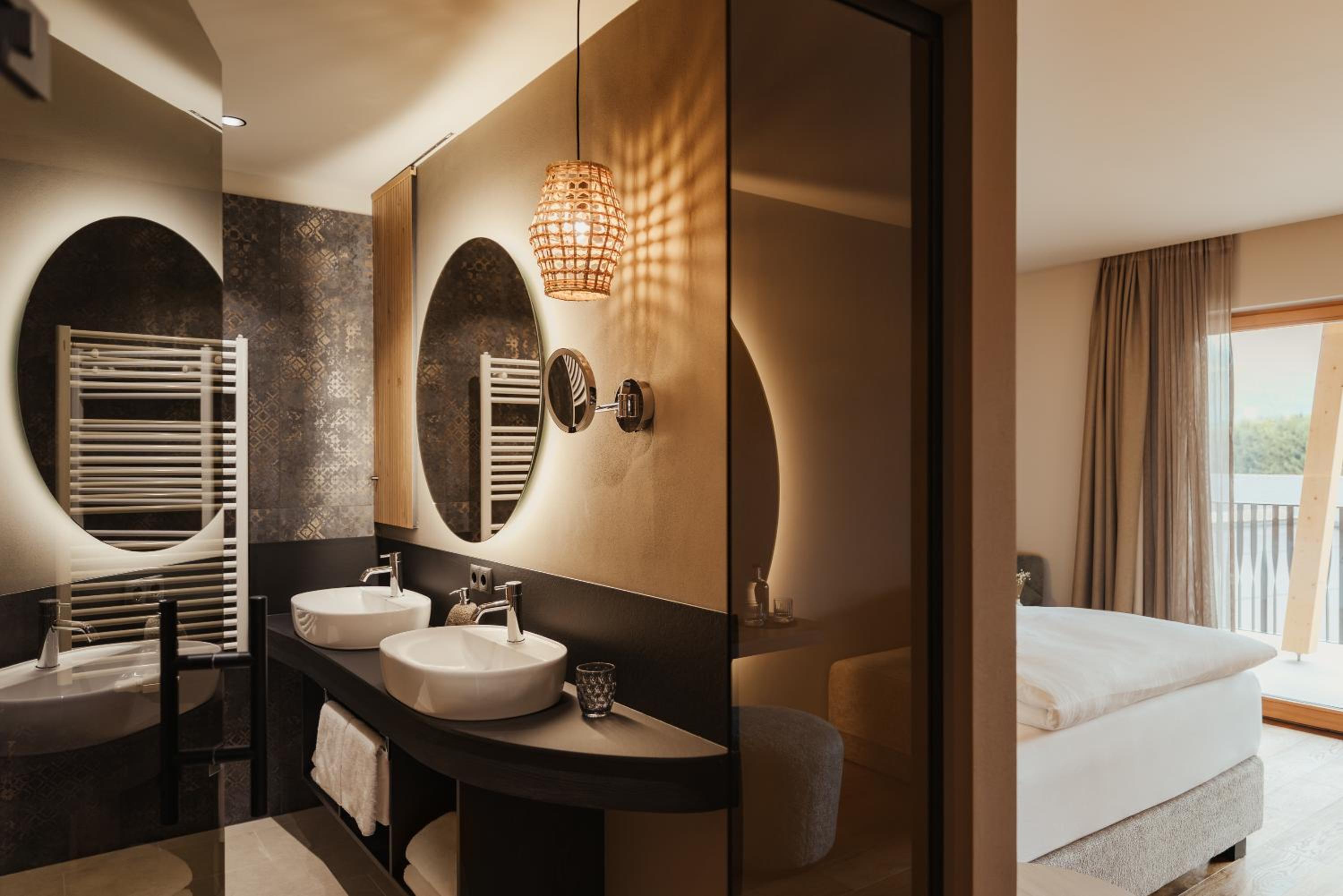 Deluxe Double Room - Photo 6