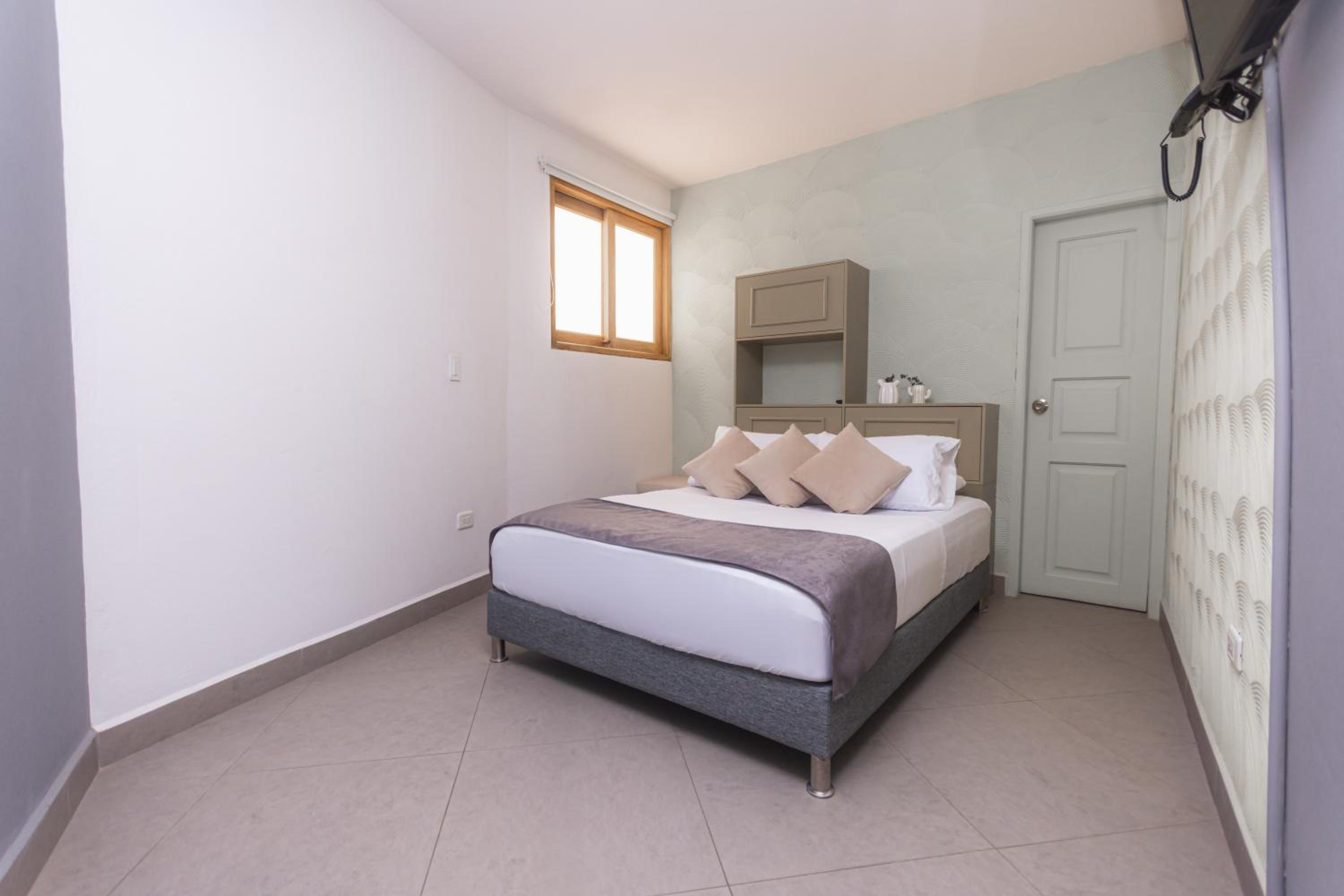 Standard Double Room photo 2